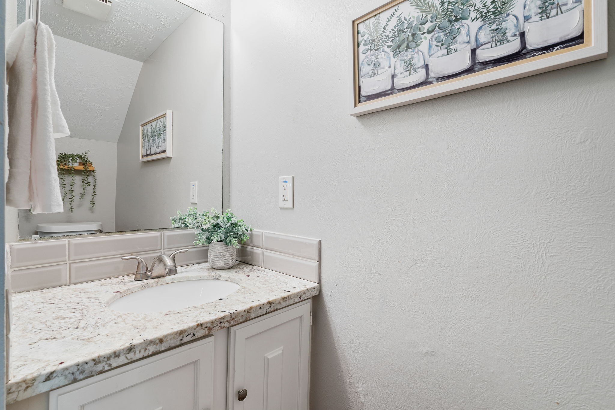 Powder bathroom in first floor