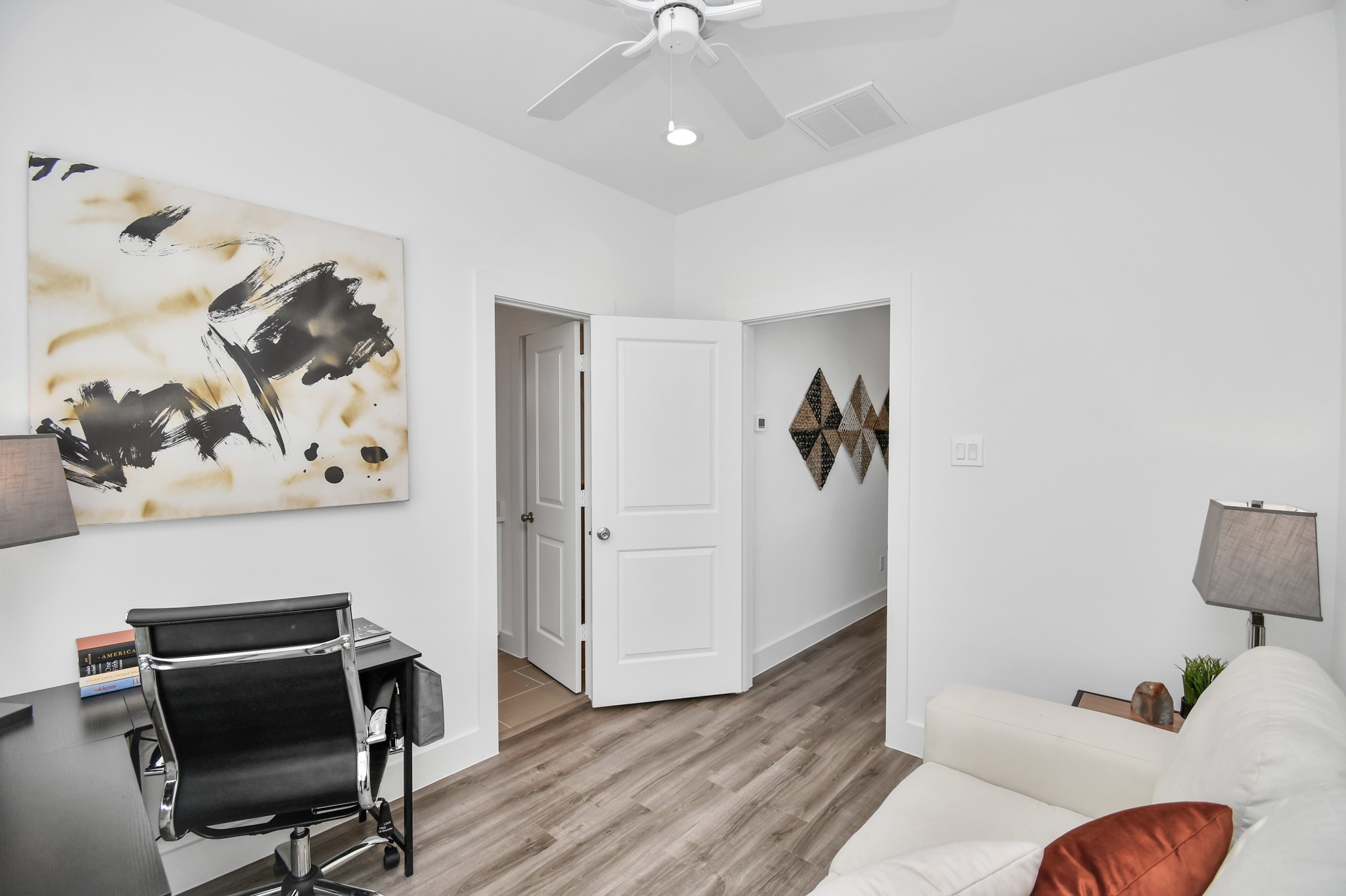 Bedroom #1