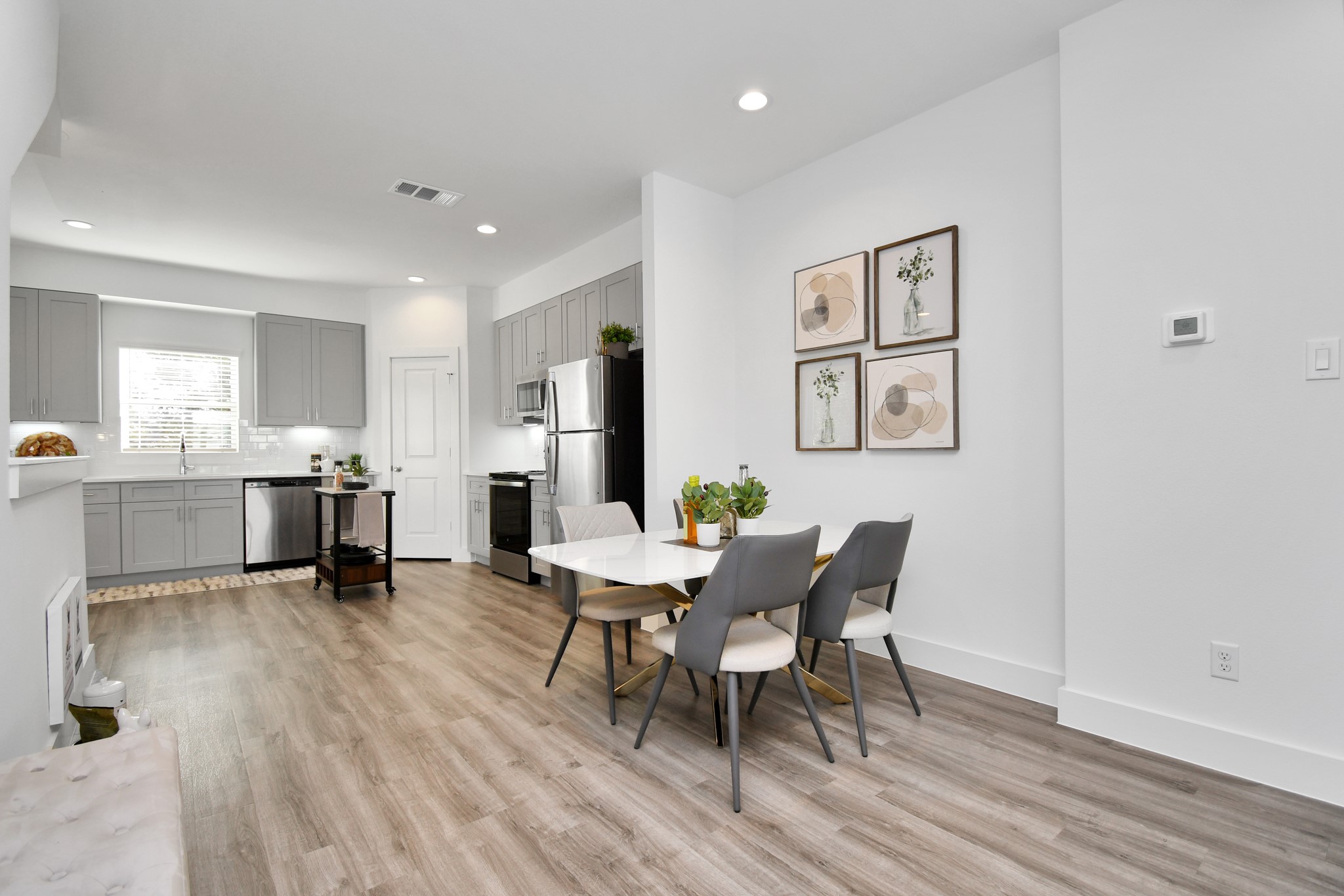 Second floor Kitchen, Dinning and Living area Second floor Kitchen, Dinning and Living area