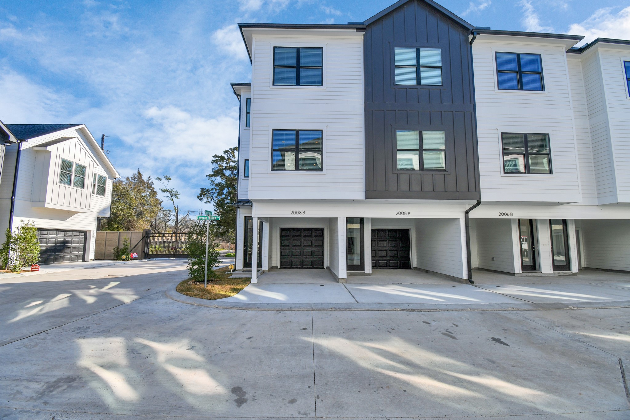 2002 Laverne Willow Lane, #A, Houston, TX 77080 2002 Laverne Willow Lane, #A, Houston, TX 77080