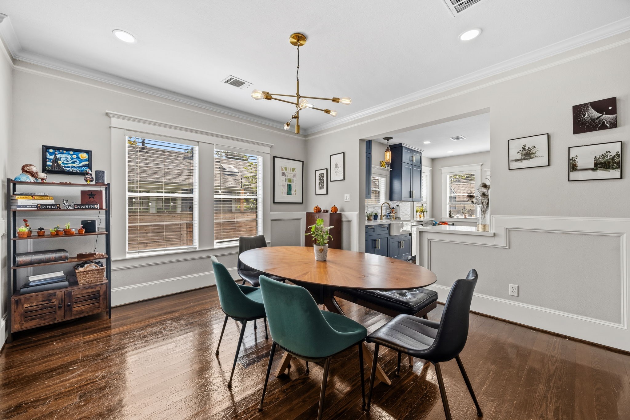 1006 W Temple Street, Houston, TX 77009