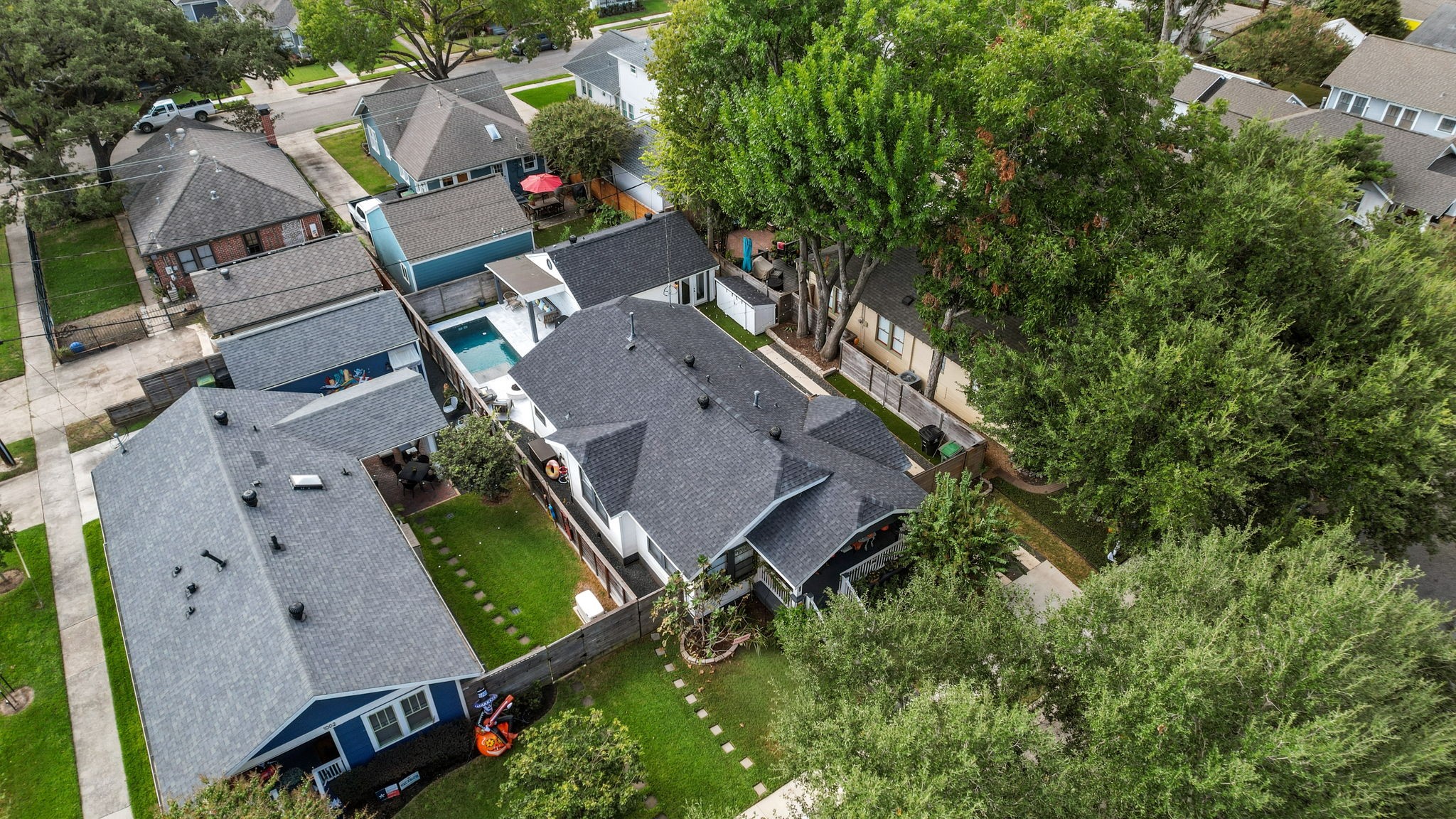 1006 W Temple Street, Houston, TX 77009