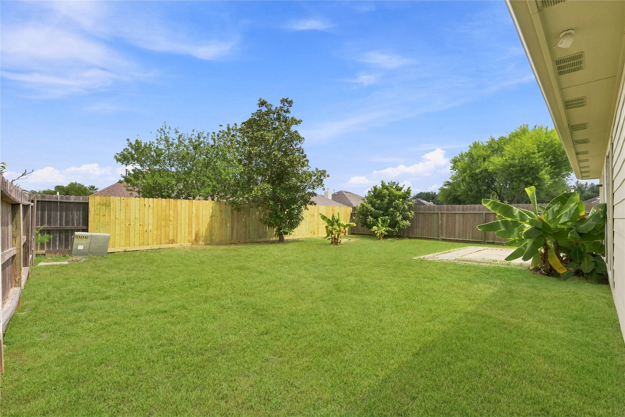 3719 Nichols Avenue, Dickinson, TX 77539