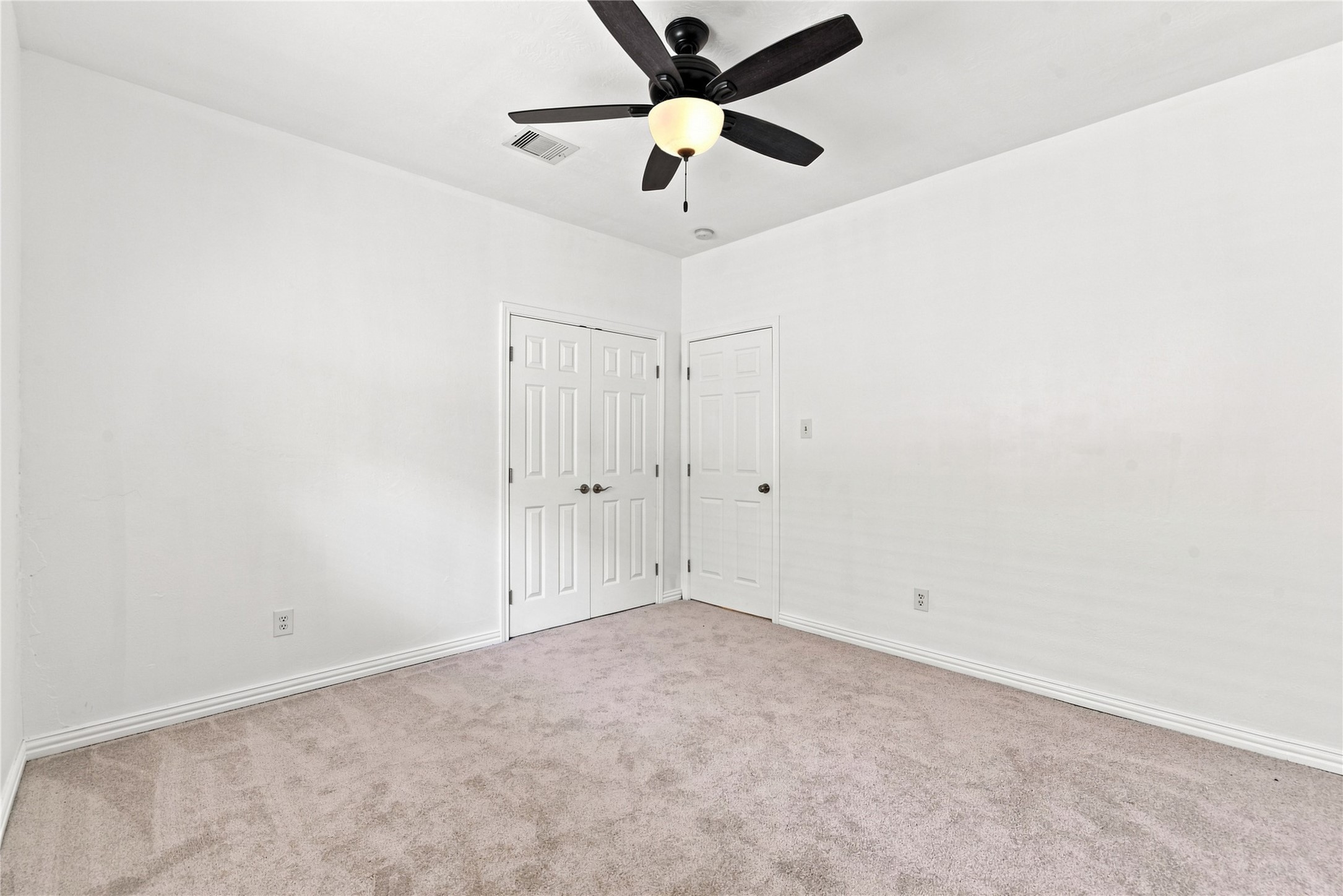 3719 Nichols Avenue, Dickinson, TX 77539