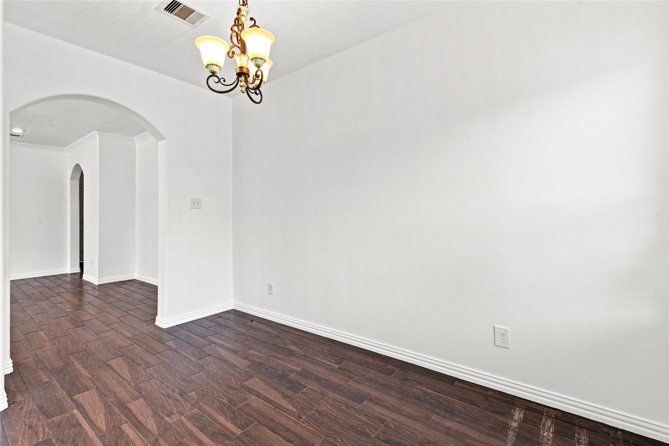 3719 Nichols Avenue, Dickinson, TX 77539