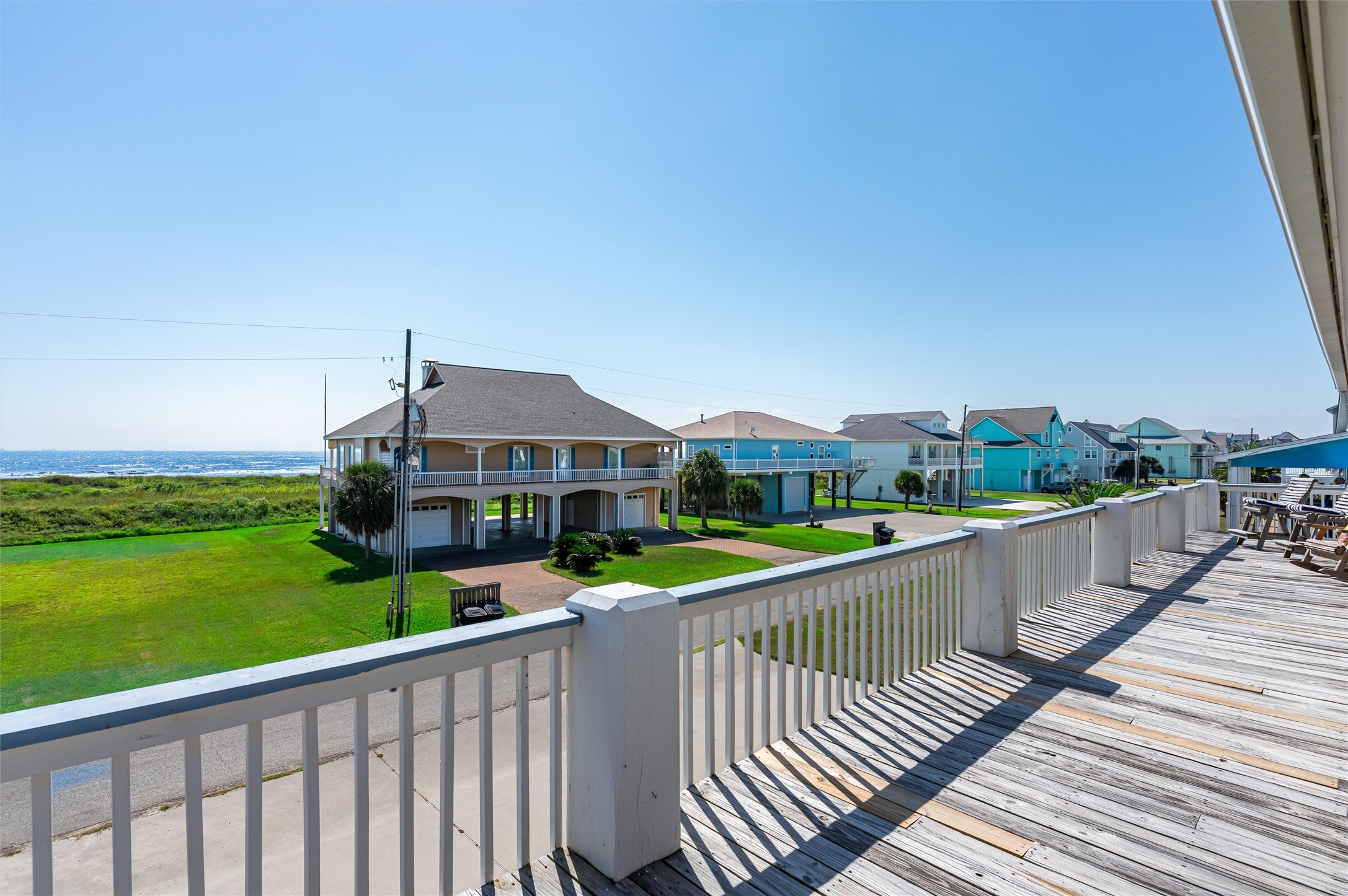 4017 Biscayne Beach Road, Port Bolivar, TX 77650