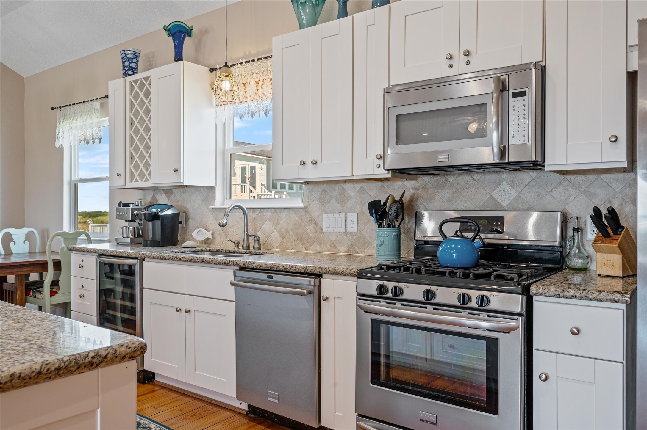 4017 Biscayne Beach Road, Port Bolivar, TX 77650