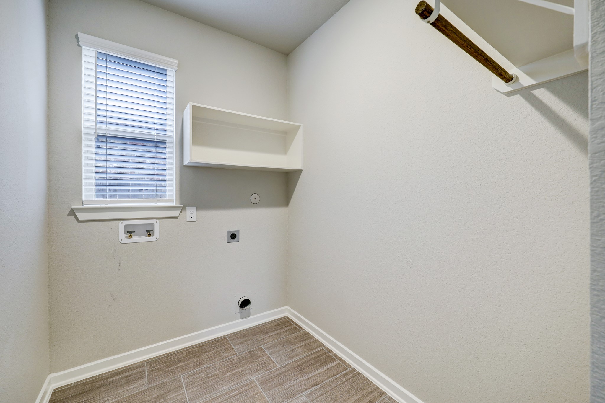 29821 Dovetail Bluff Lane, Spring, TX 77386