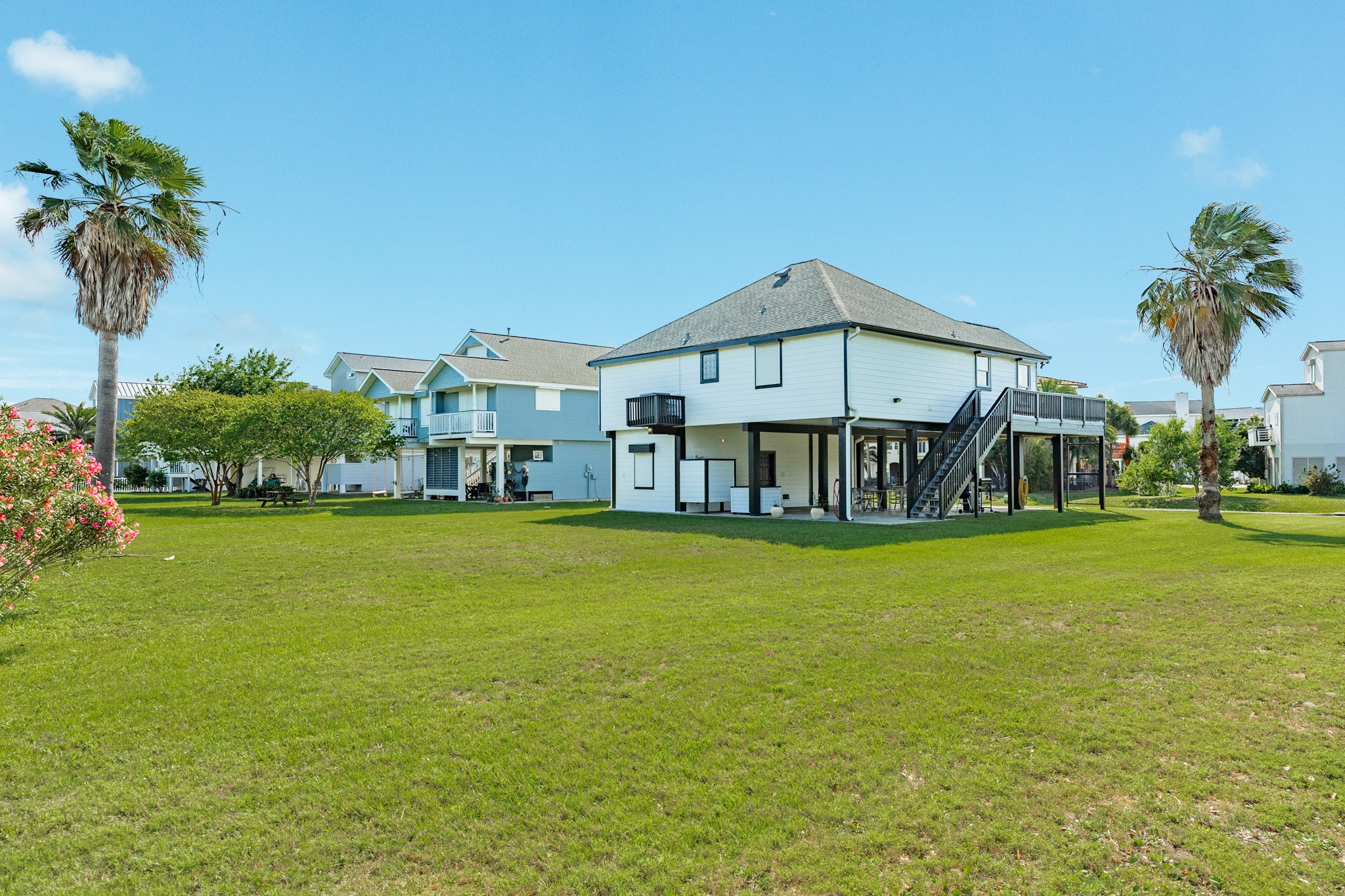 4003 Silver Reef, Galveston, TX 77554