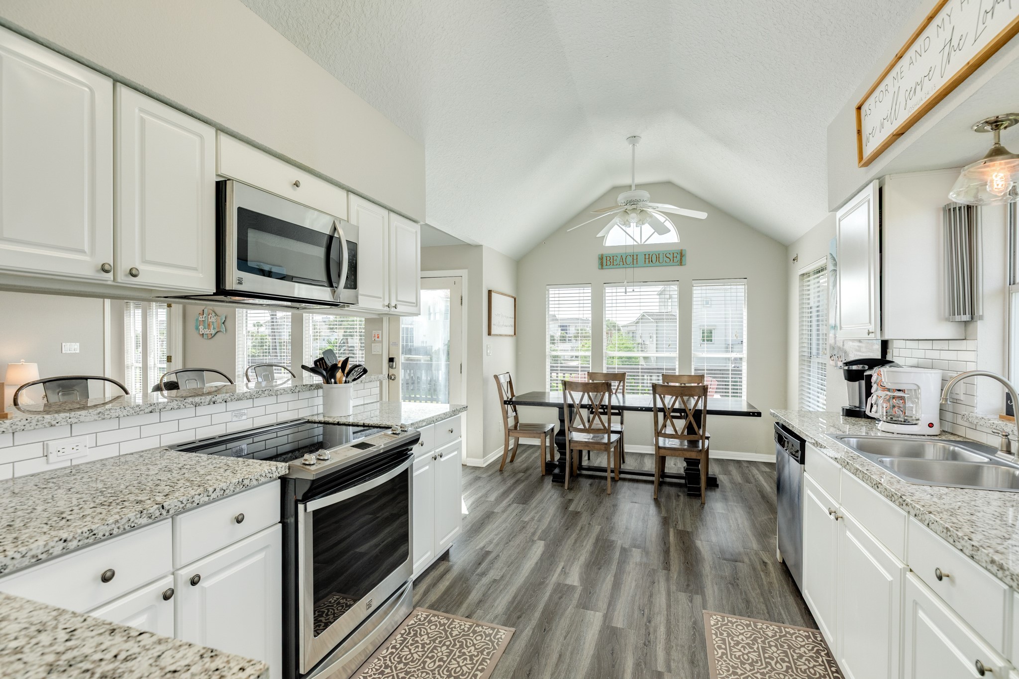 4003 Silver Reef, Galveston, TX 77554