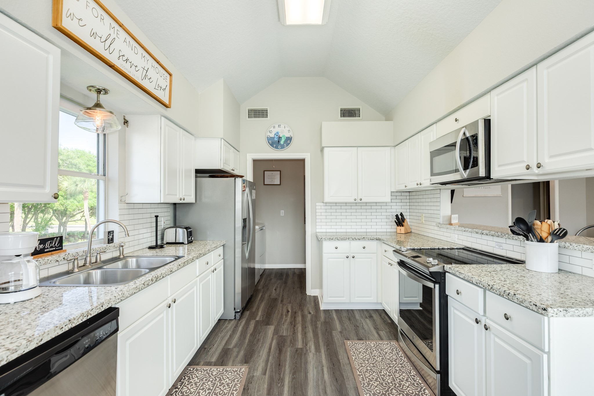 4003 Silver Reef, Galveston, TX 77554
