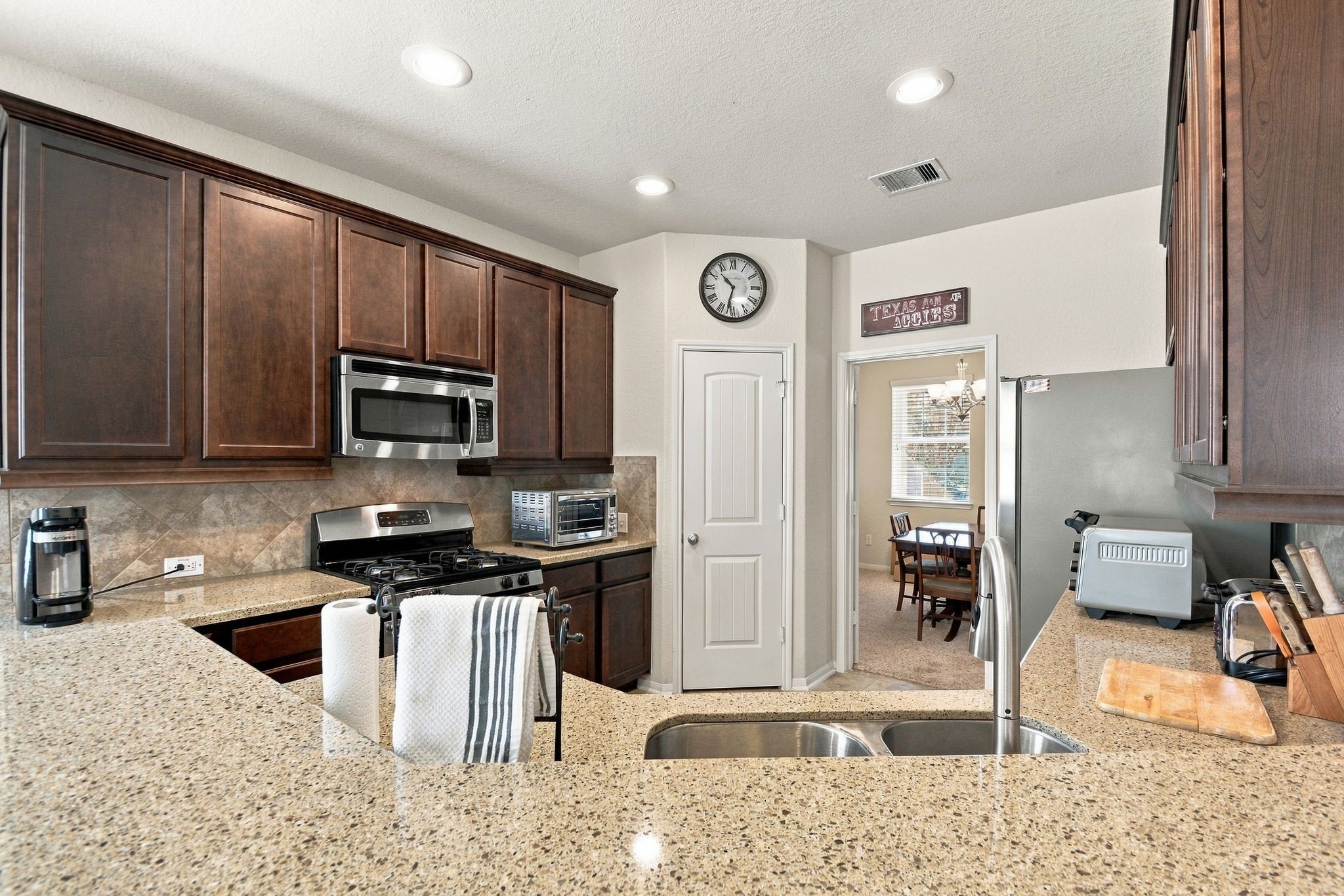 4205 Orchard Court, Pearland, TX 77584