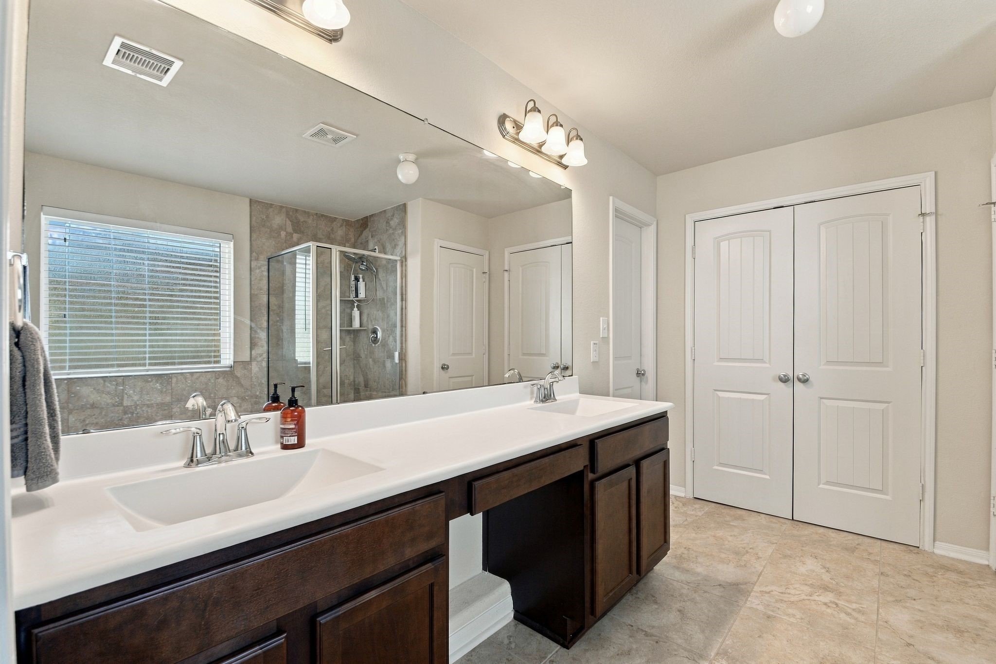 4205 Orchard Court, Pearland, TX 77584