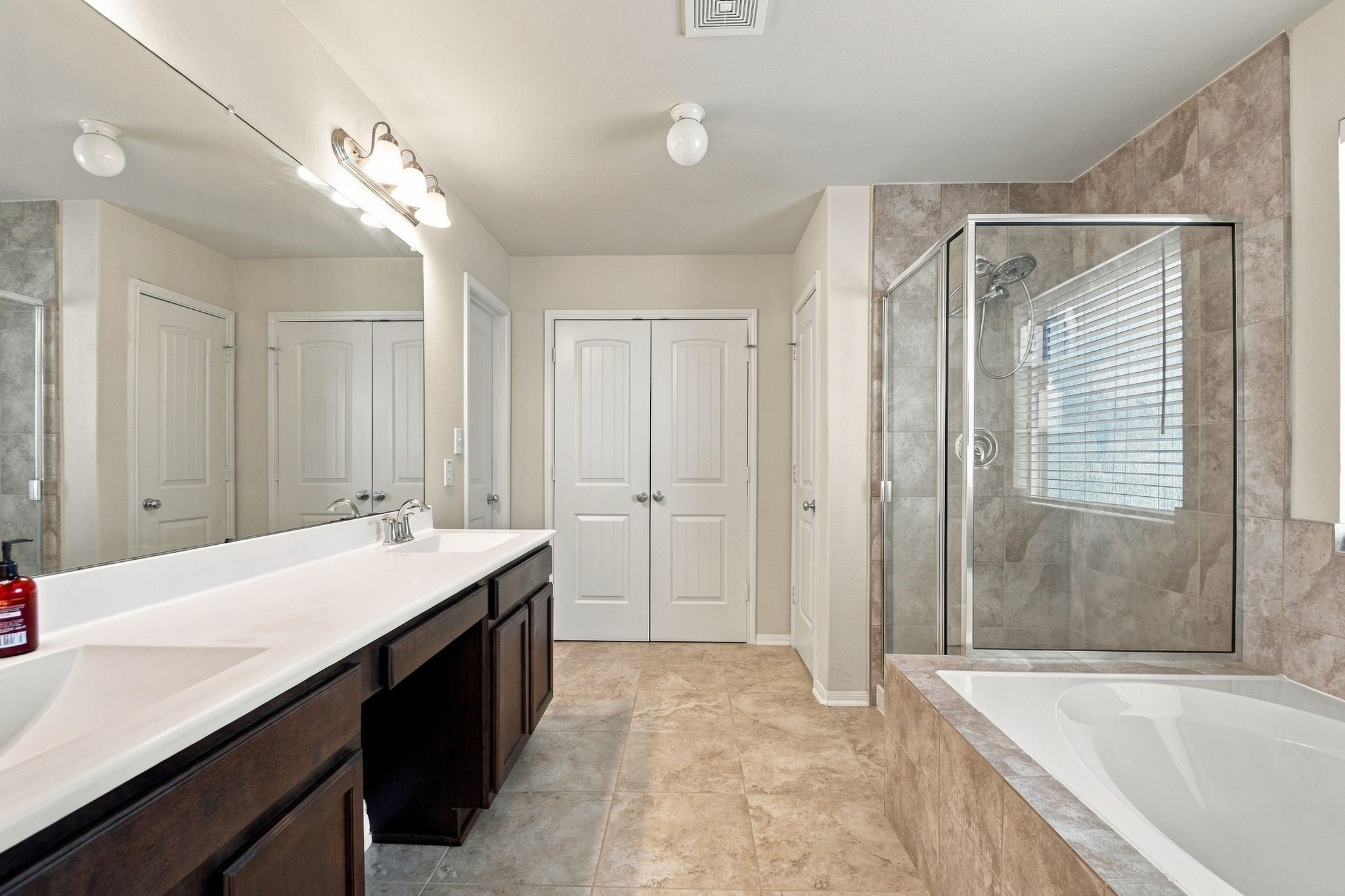 4205 Orchard Court, Pearland, TX 77584