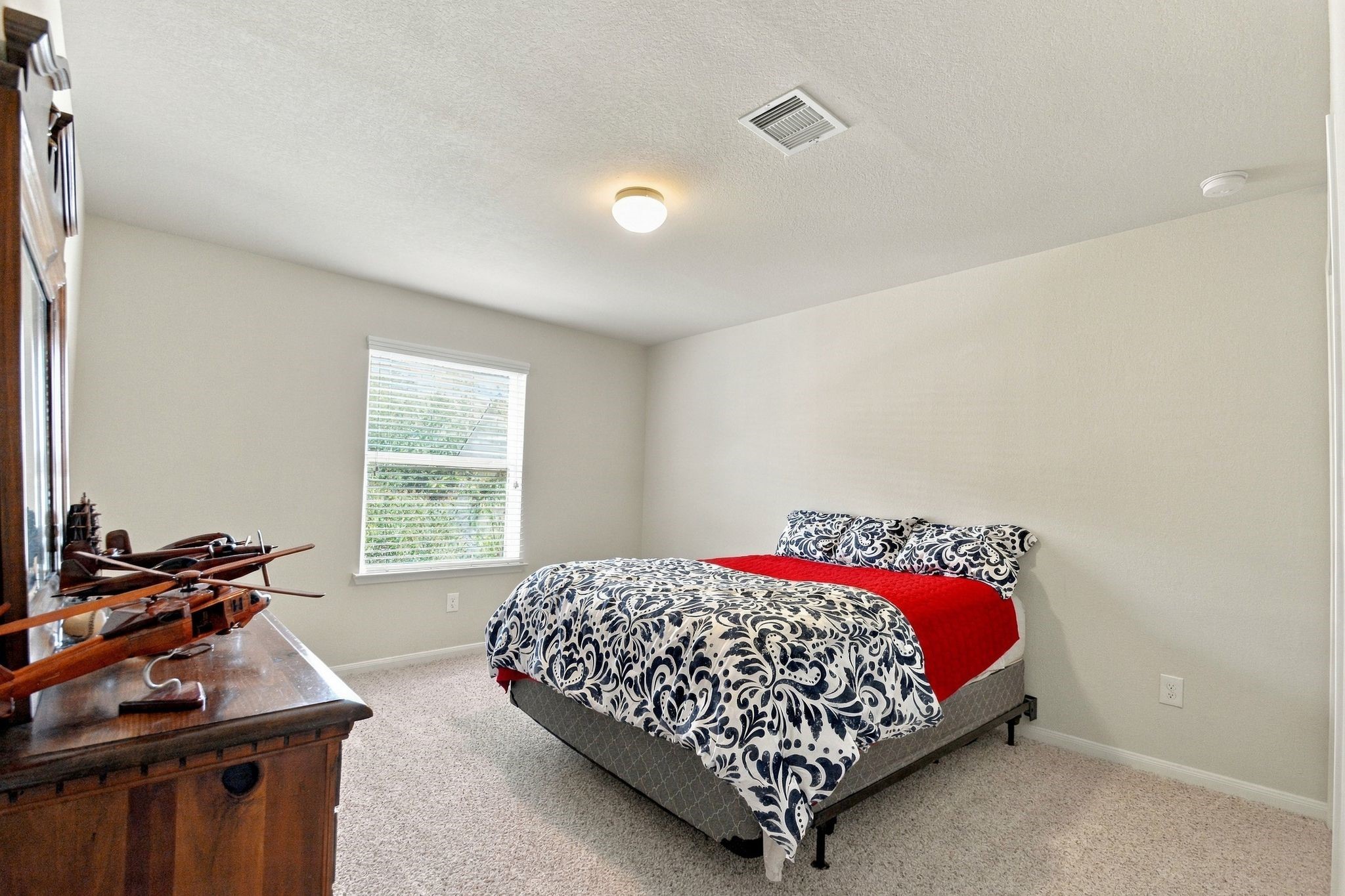 4205 Orchard Court, Pearland, TX 77584