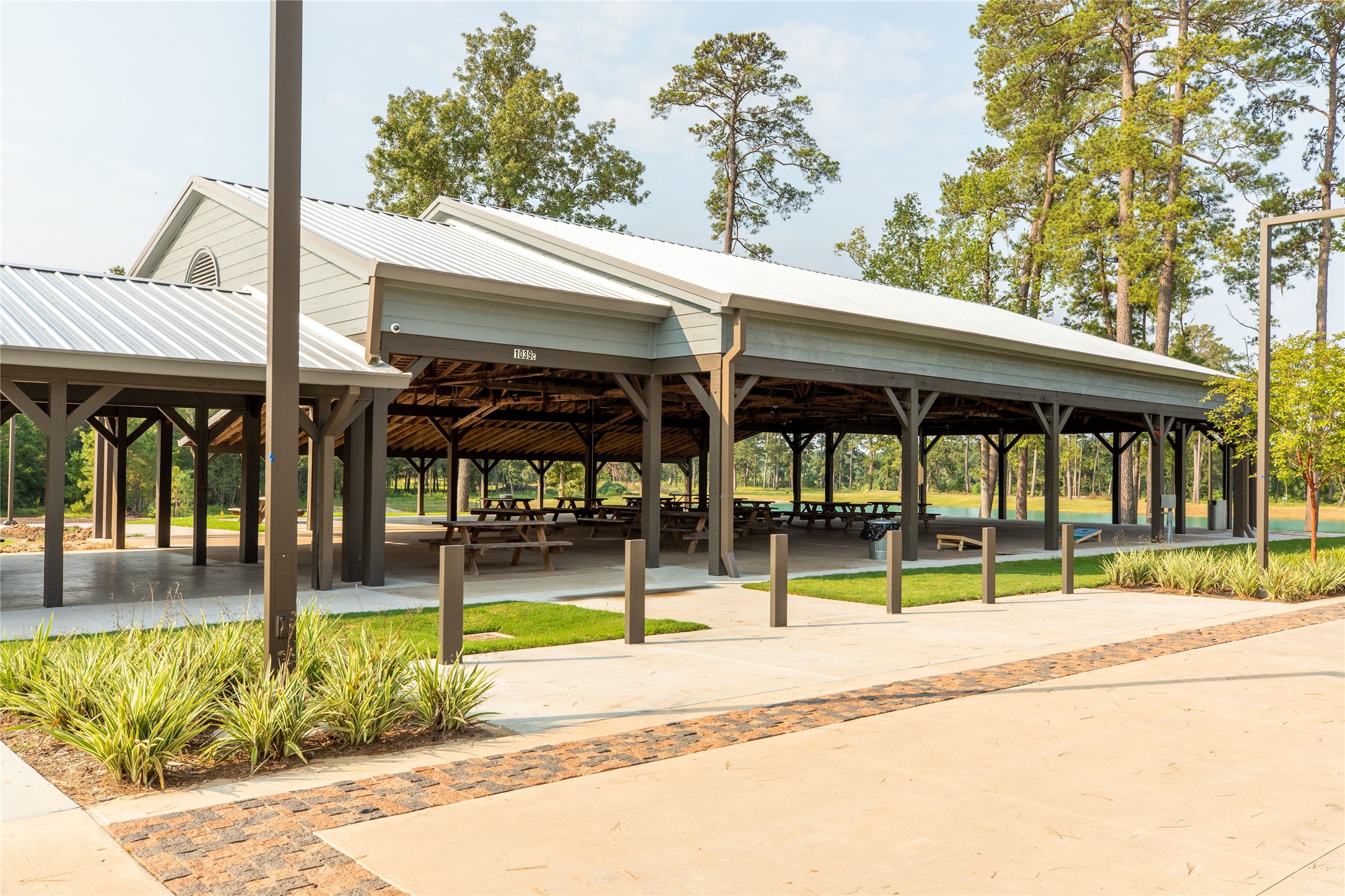 Move the neighborhood block party to our huge covered pavilion to enjoy lakeside camaraderie, a walk along the trails or an impromptu game of ball.