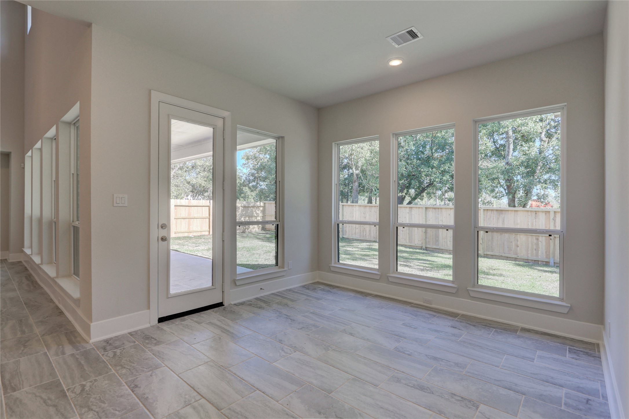 115 Keechie Creek Court, Conroe, TX 77304