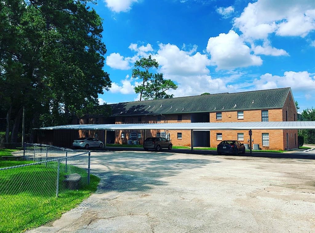 3700 Pine Manor Lane, #8, Dickinson, TX 77539 3700 Pine Manor Lane, #8, Dickinson, TX 77539