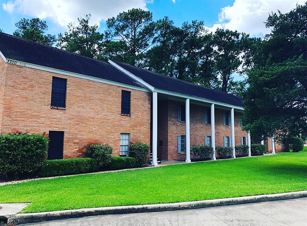 3700 Pine Manor Lane, #8, Dickinson, TX 77539