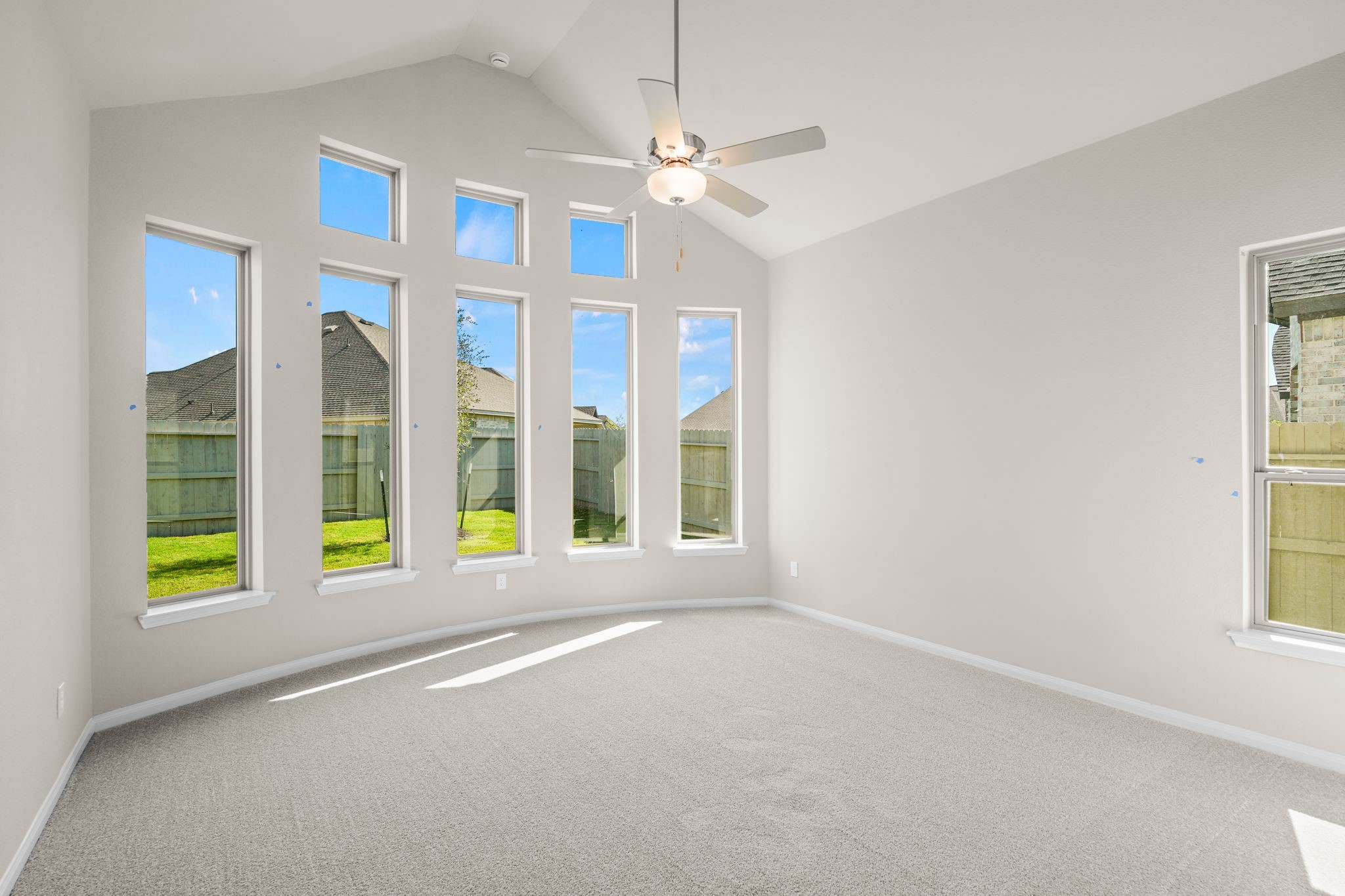 2402 Gleaming Pear Drive, Manvel, TX 77578