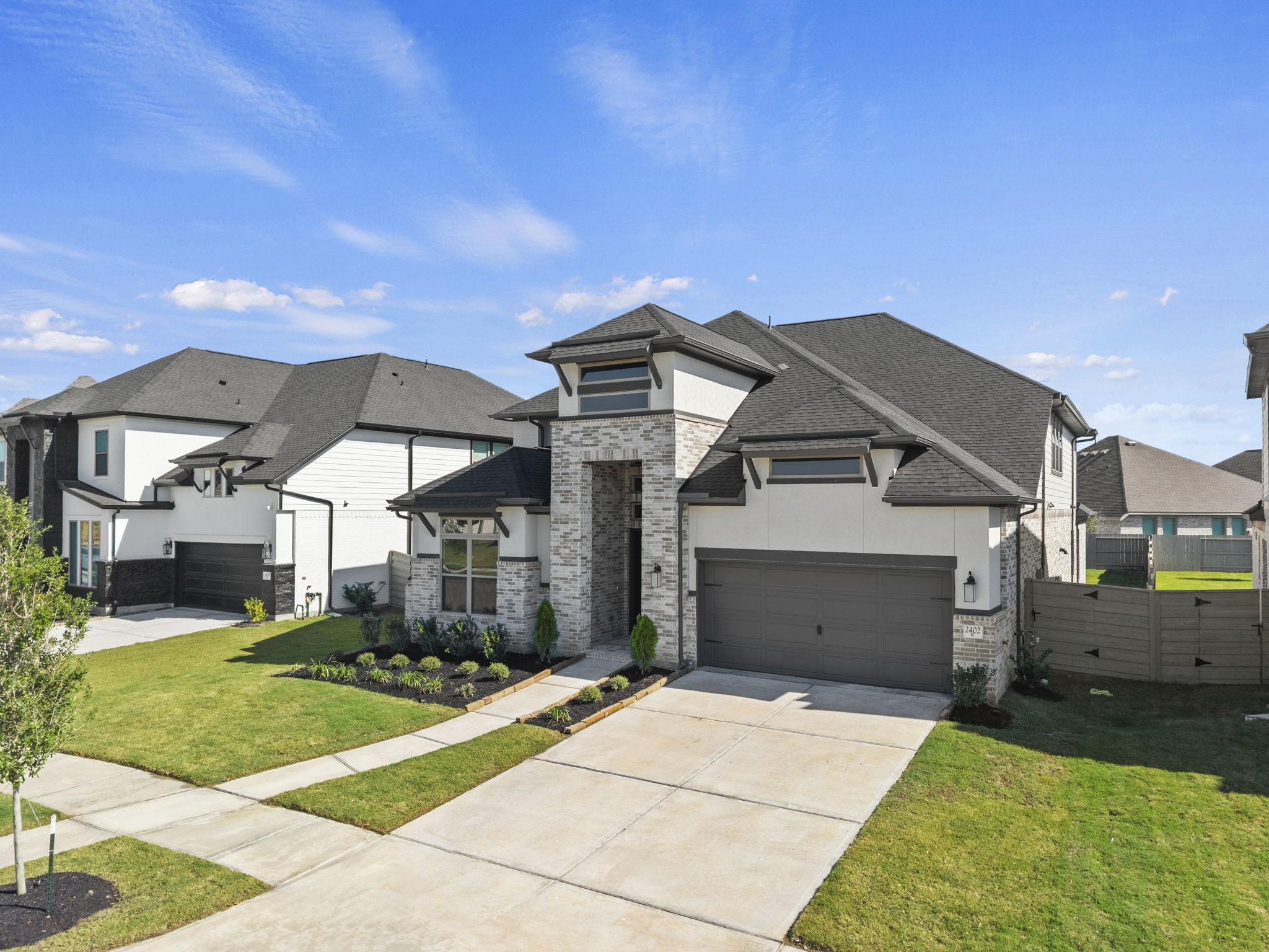 2402 Gleaming Pear Drive, Manvel, TX 77578