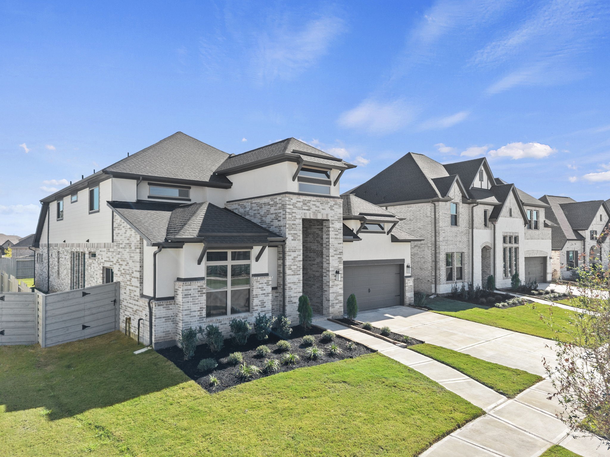 2402 Gleaming Pear Drive, Manvel, TX 77578