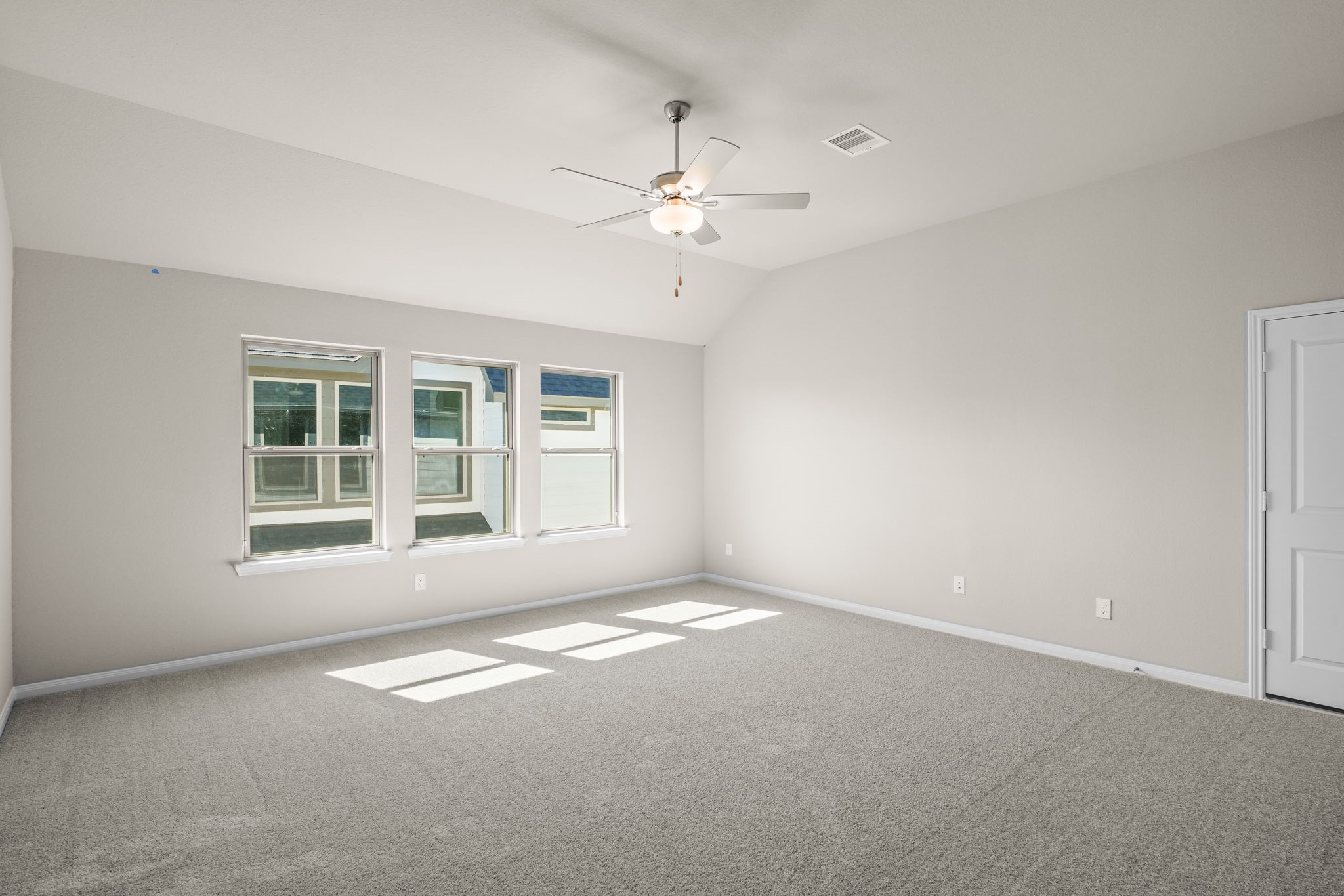 2402 Gleaming Pear Drive, Manvel, TX 77578
