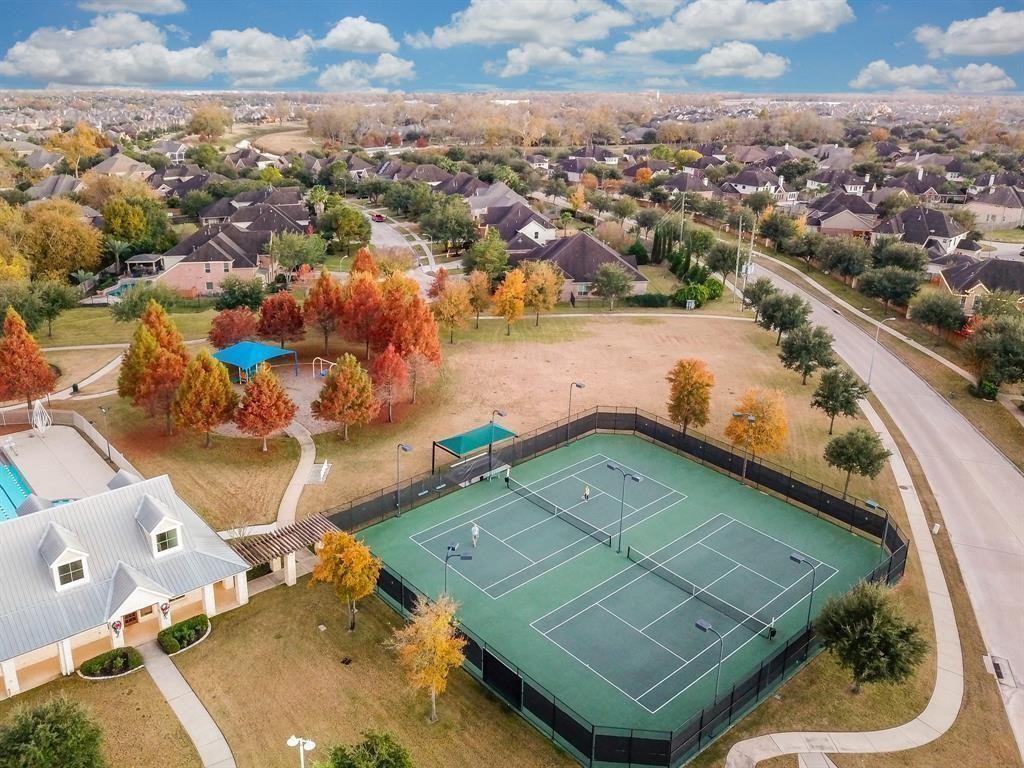 Lakes to fish on, playgrounds, biking paths, splash pad, picturesque lakes with waterfalls, Majestic live oak and pecan trails, lighted tennis courts, Pools, Clubhouses, and Outstanding School for all Ages!
