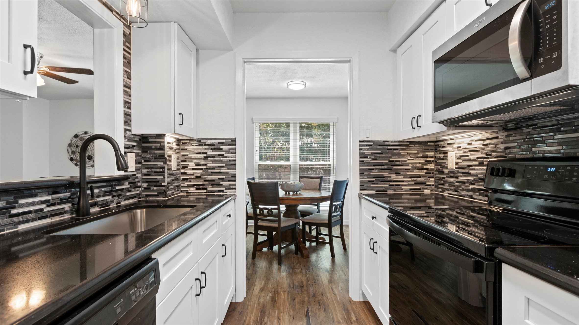 3220 69th Street, #D6, Galveston, TX 77551