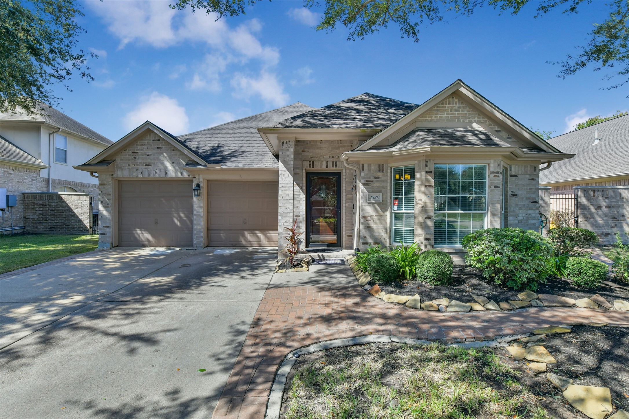 2320 Fairway Pointe Drive, League City, TX 77573 2320 Fairway Pointe Drive, League City, TX 77573