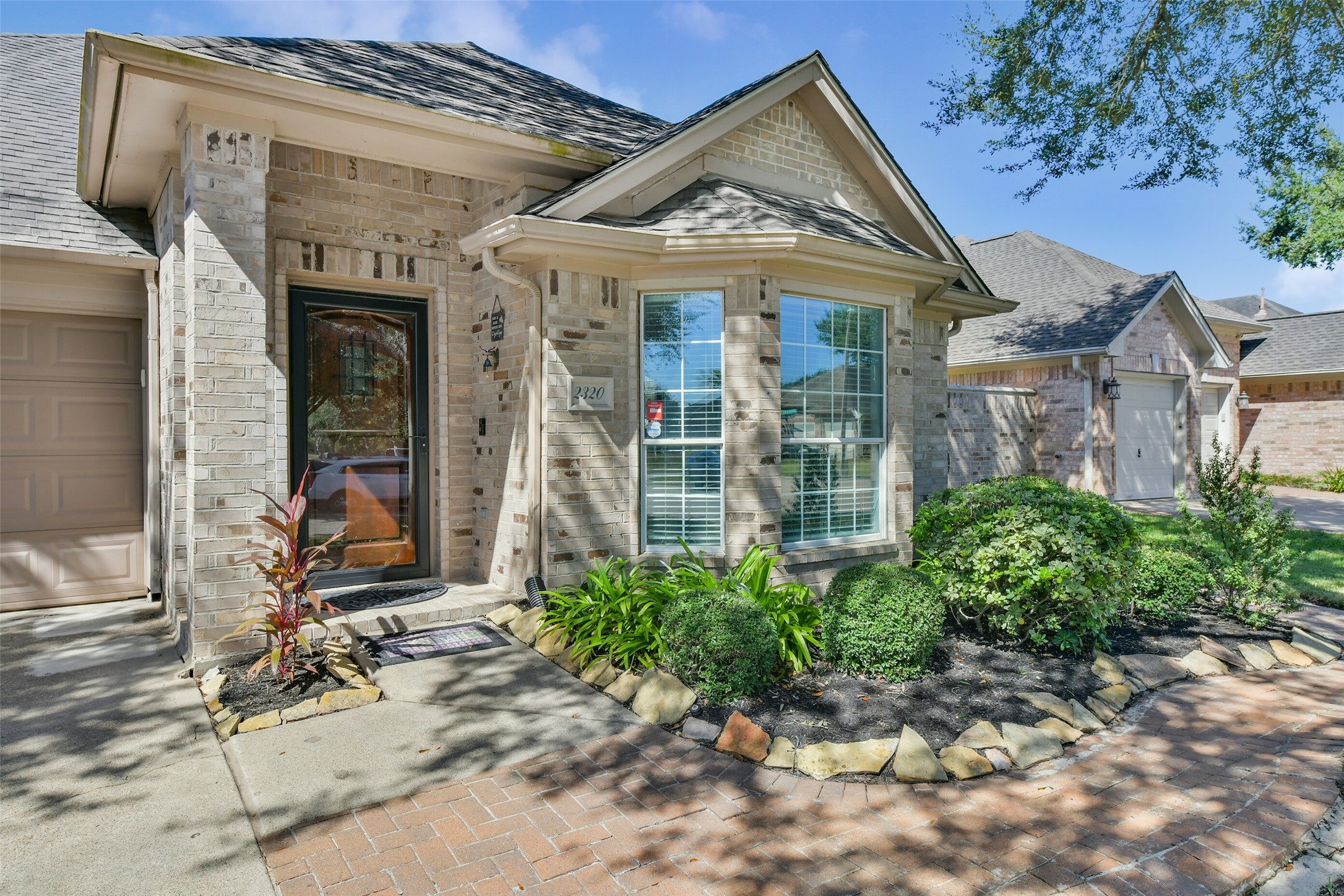 2320 Fairway Pointe Drive, League City, TX 77573 2320 Fairway Pointe Drive, League City, TX 77573