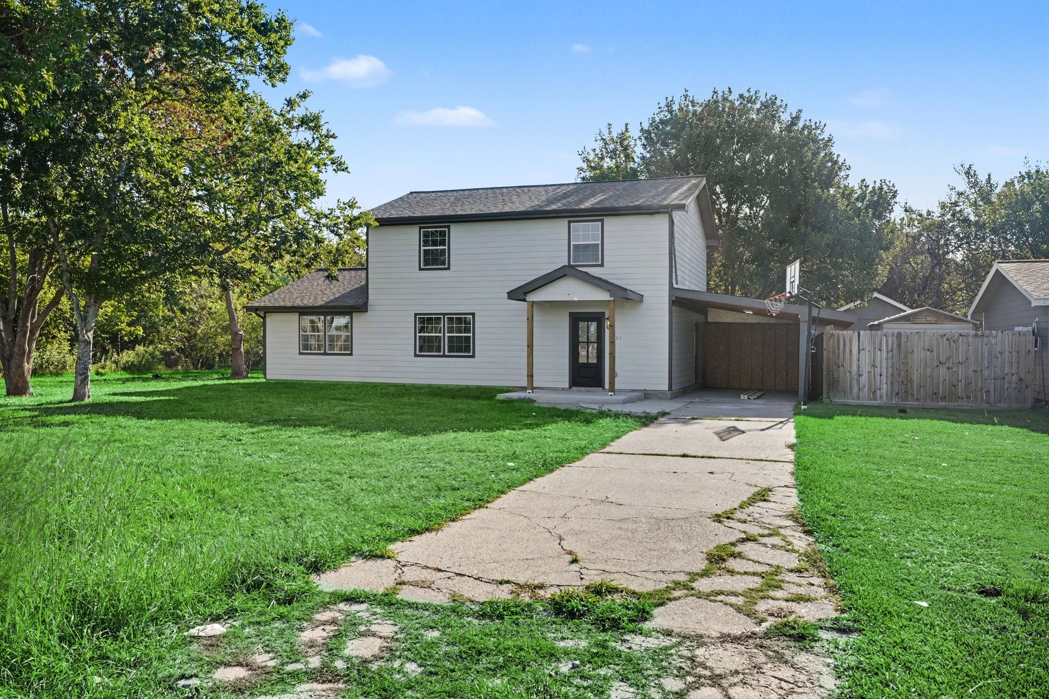 1021 27th Street, Dickinson, TX 77539