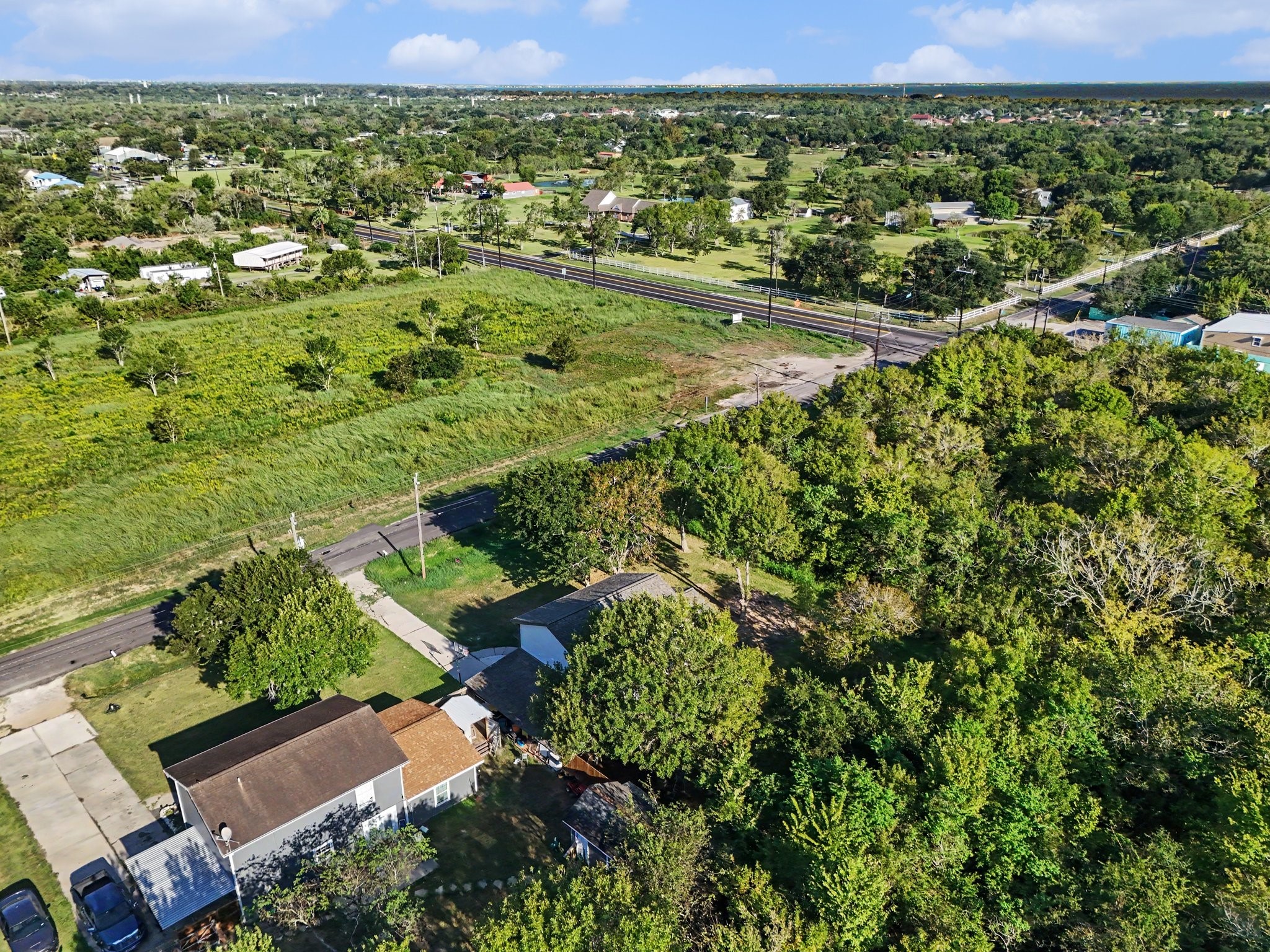1021 27th Street, Dickinson, TX 77539