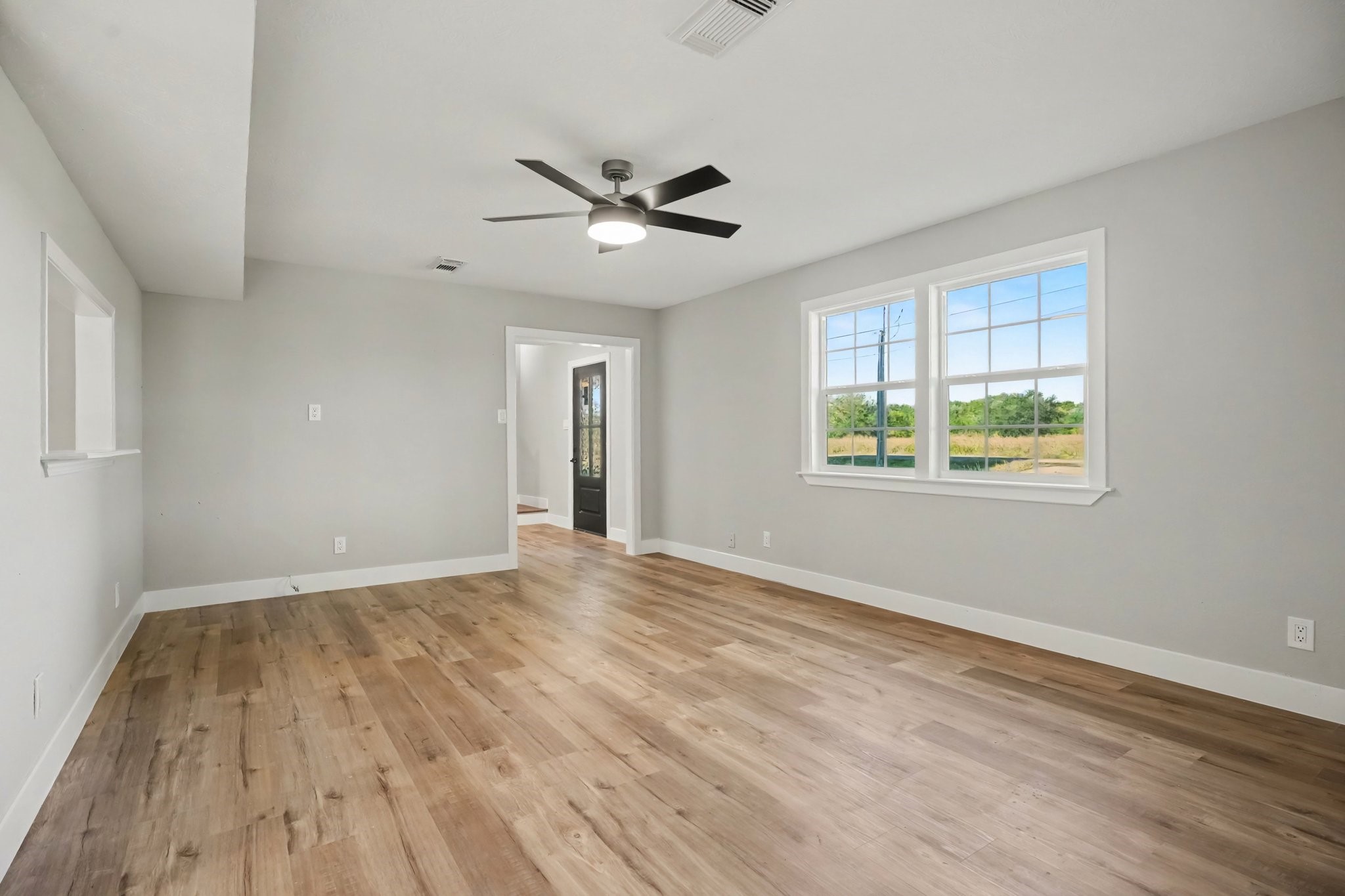 Living room to the left of the entry