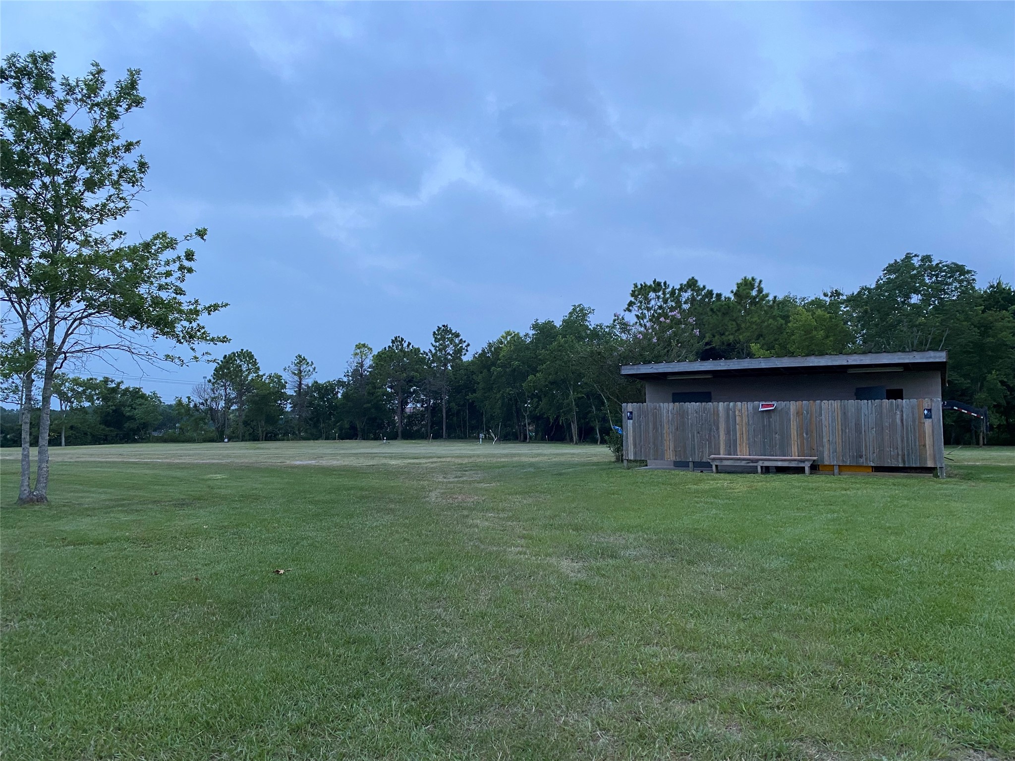 2609 Hughes Road, Dickinson, TX 77539