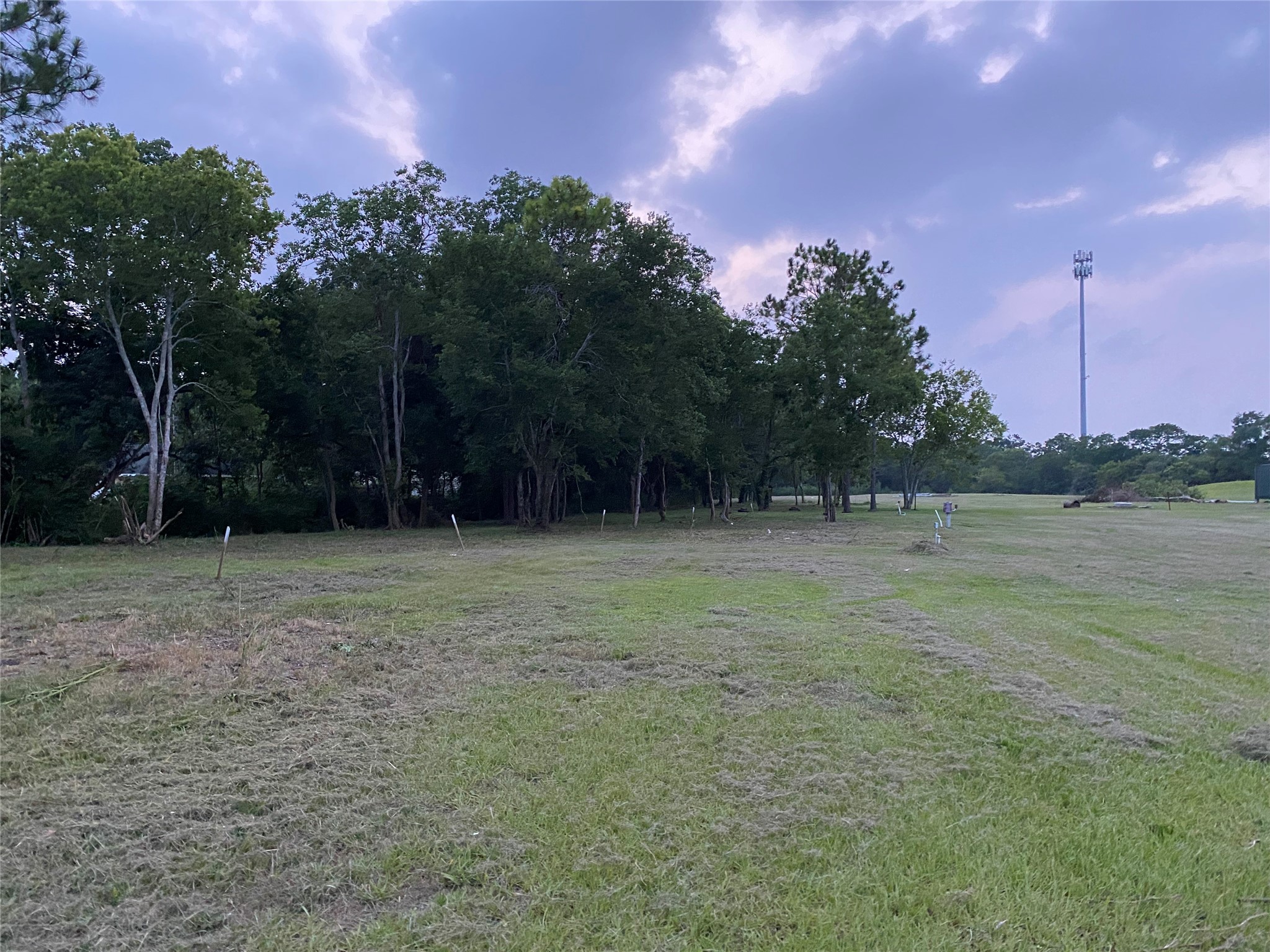 2609 Hughes Road, Dickinson, TX 77539