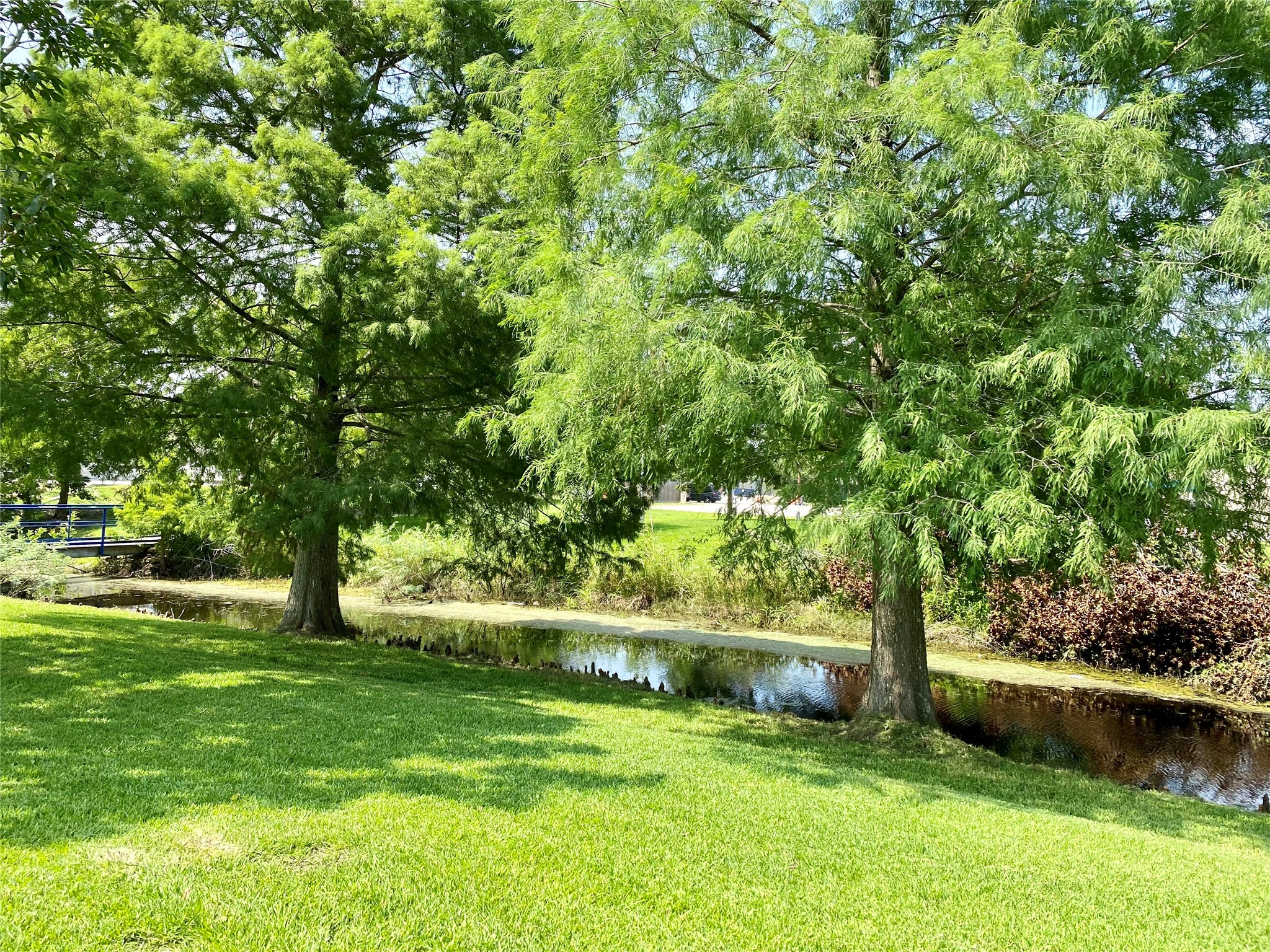 2609 Hughes Road, Dickinson, TX 77539