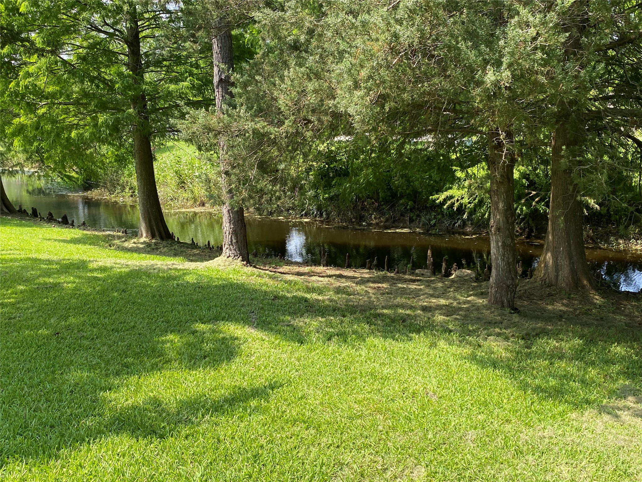 2609 Hughes Road, Dickinson, TX 77539
