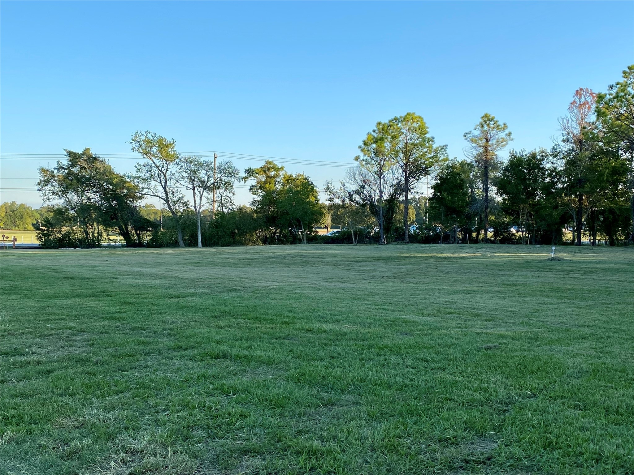 2609 Hughes Road, Dickinson, TX 77539