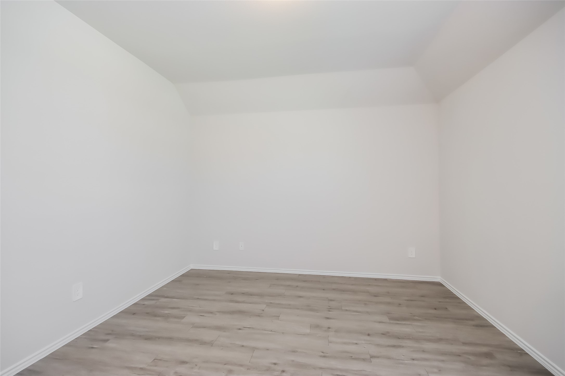 Photos may be representative of the floor plan and not the exact home. Finishes, layout, and features of the actual property for lease may vary.