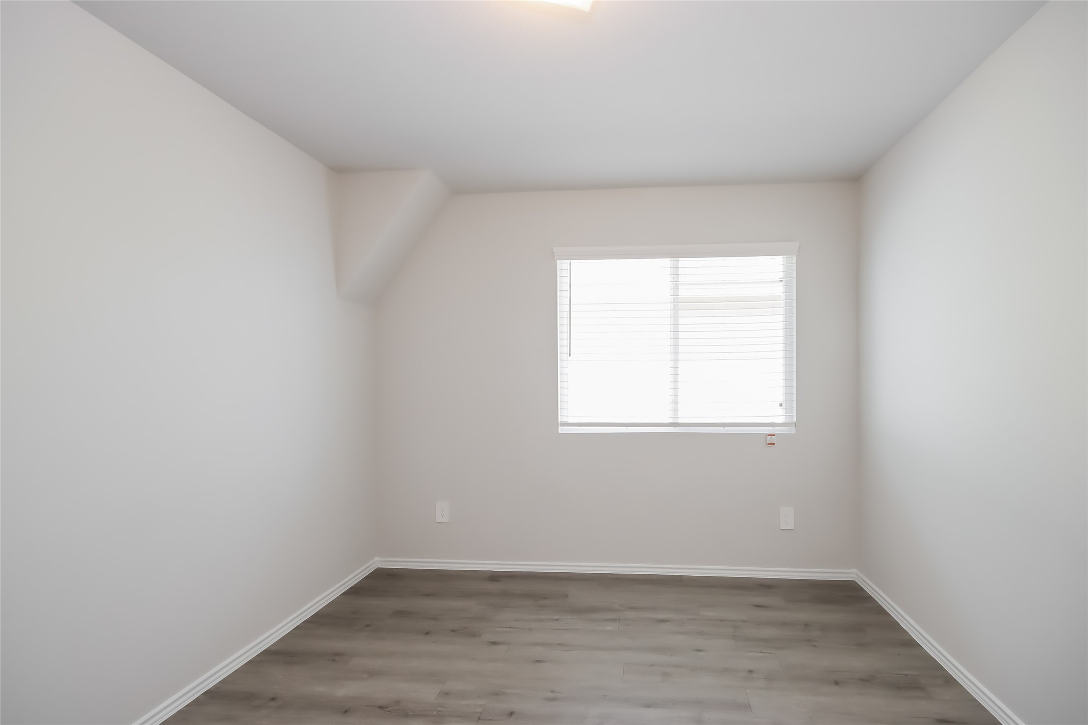 Photos may be representative of the floor plan and not the exact home. Finishes, layout, and features of the actual property for lease may vary.