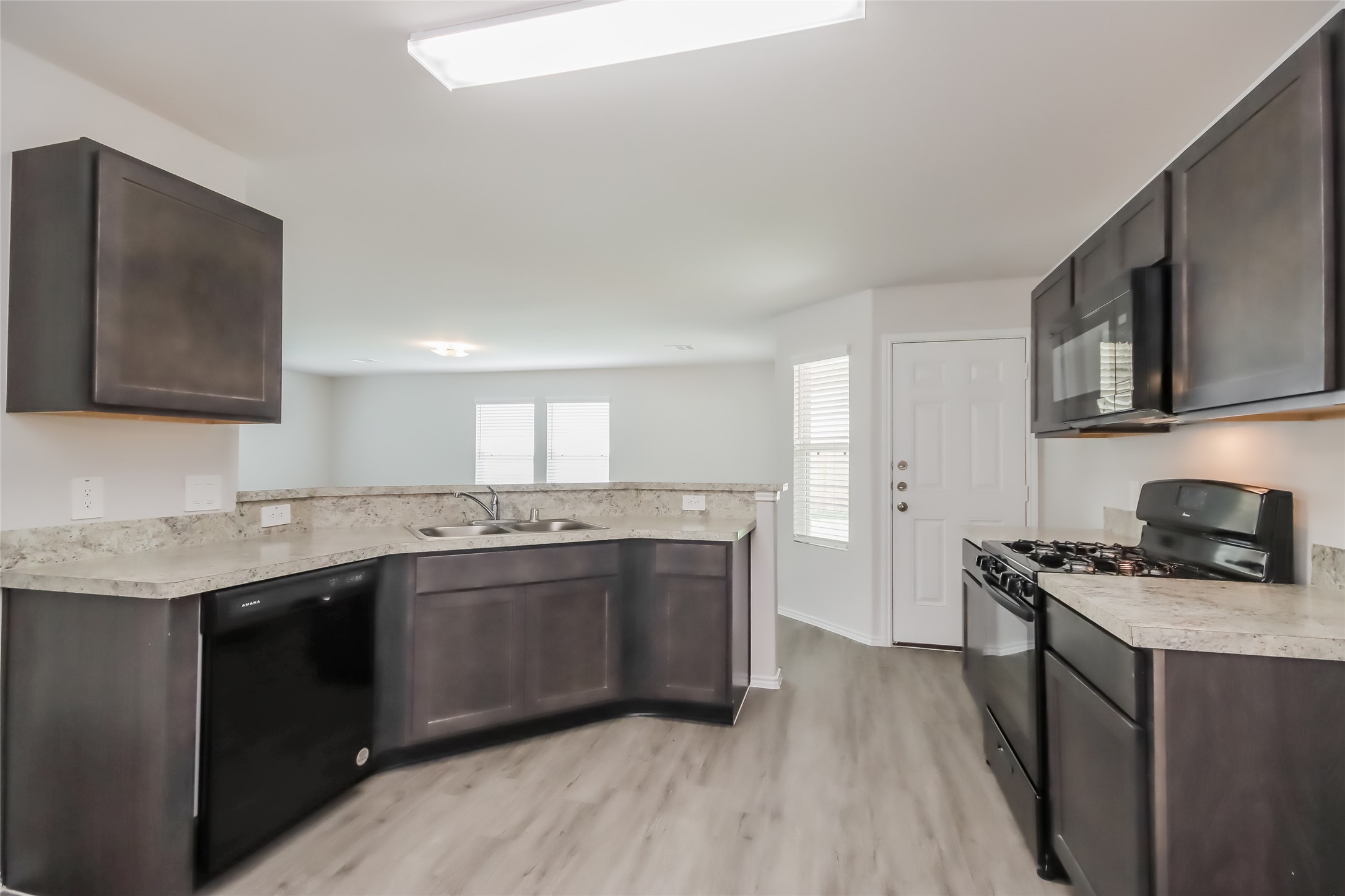 Photos may be representative of the floor plan and not the exact home. Finishes, layout, and features of the actual property for lease may vary.