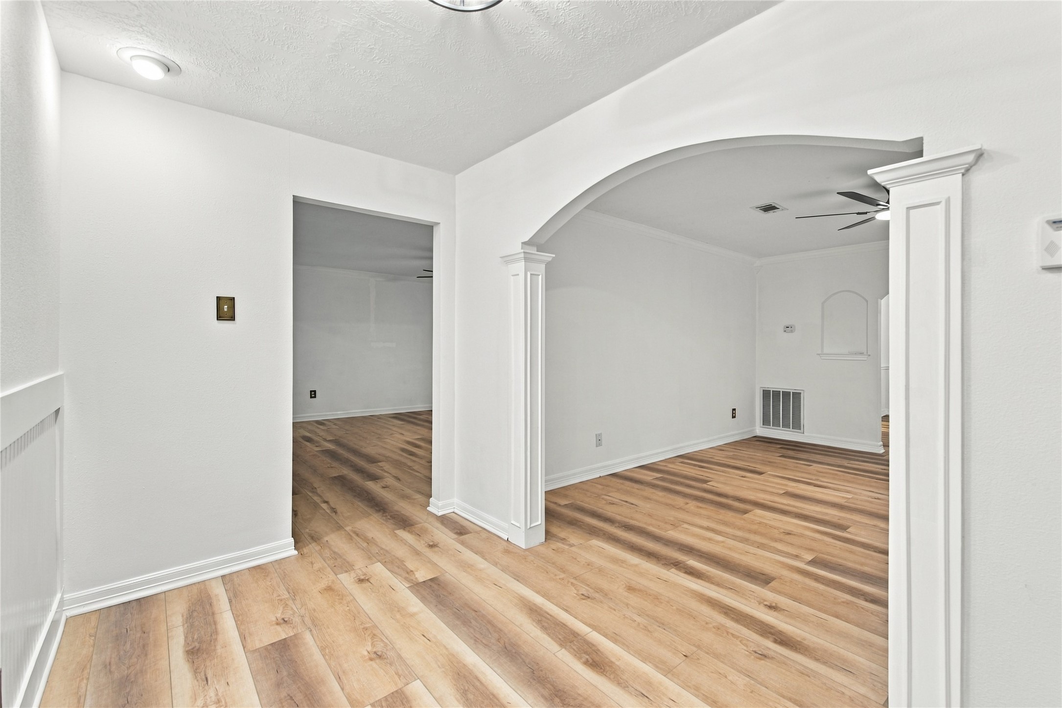 8501 Twelve Oaks Drive, Texas City, TX 77591