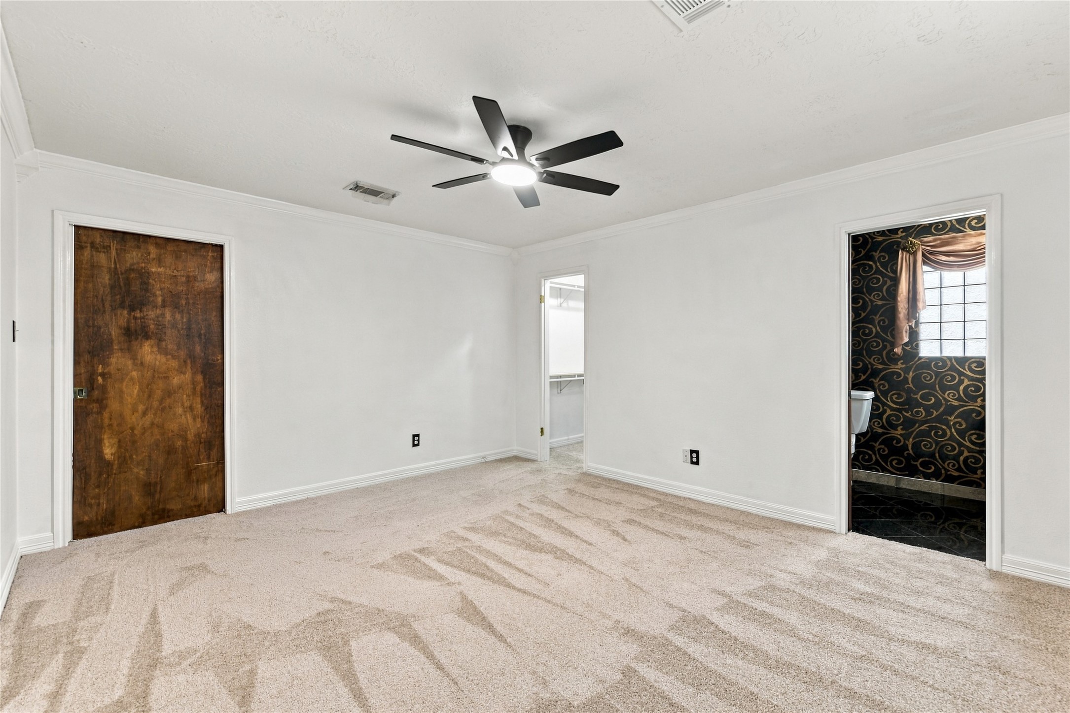 8501 Twelve Oaks Drive, Texas City, TX 77591