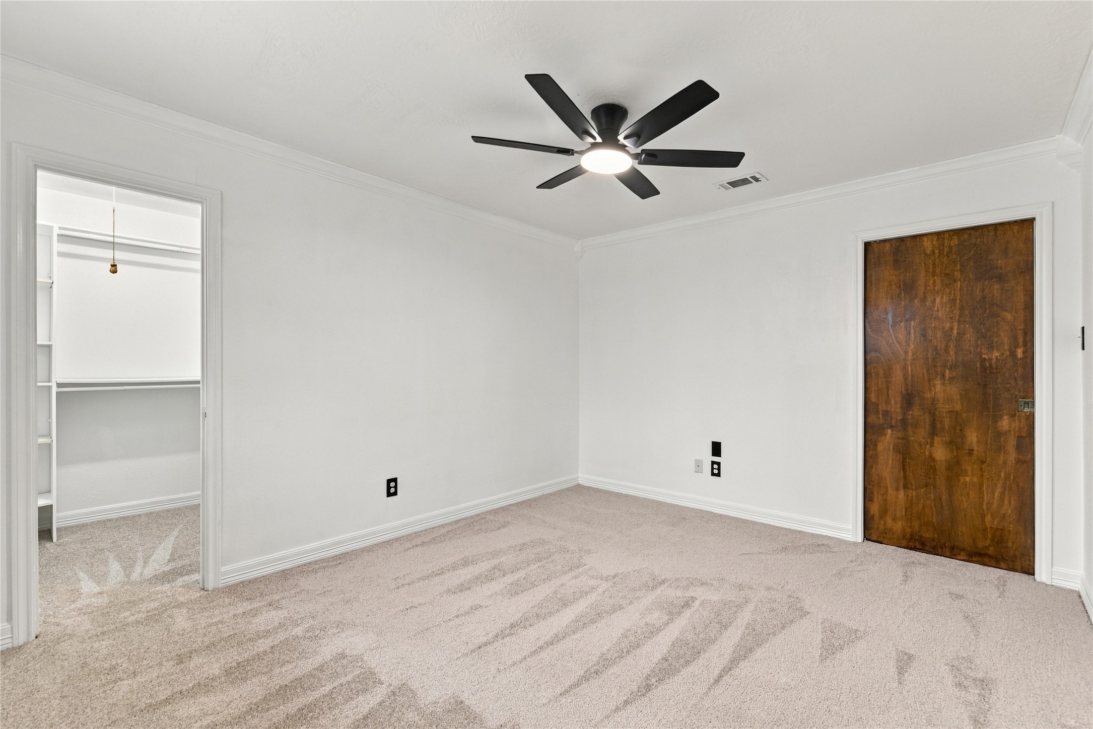 8501 Twelve Oaks Drive, Texas City, TX 77591