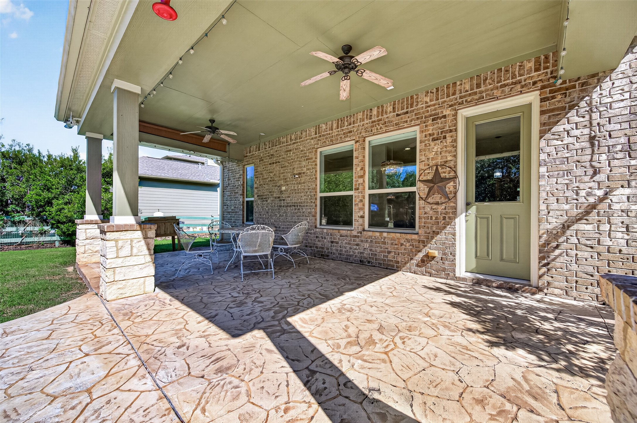 5119 Water Oak Crescent, Fulshear, TX 77441