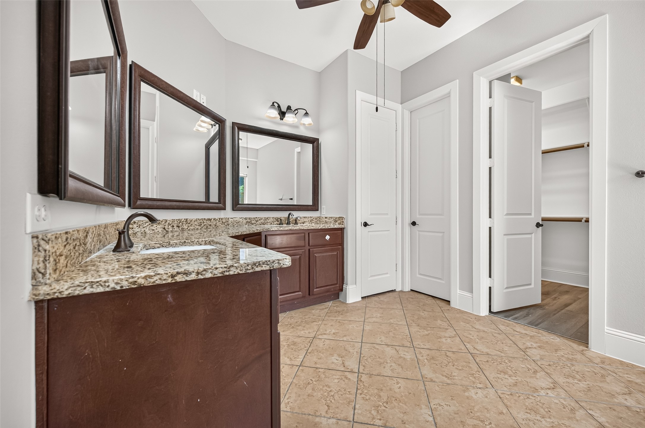 5119 Water Oak Crescent, Fulshear, TX 77441