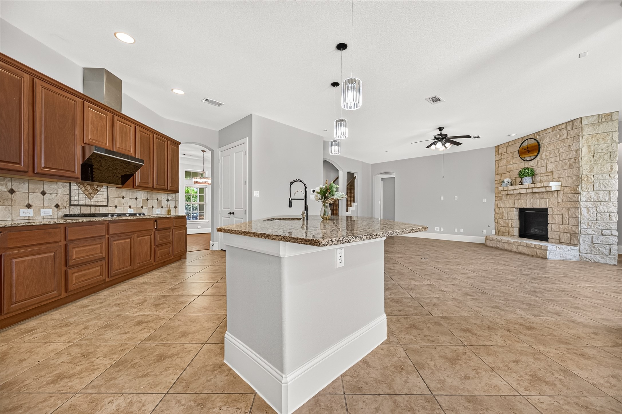 5119 Water Oak Crescent, Fulshear, TX 77441