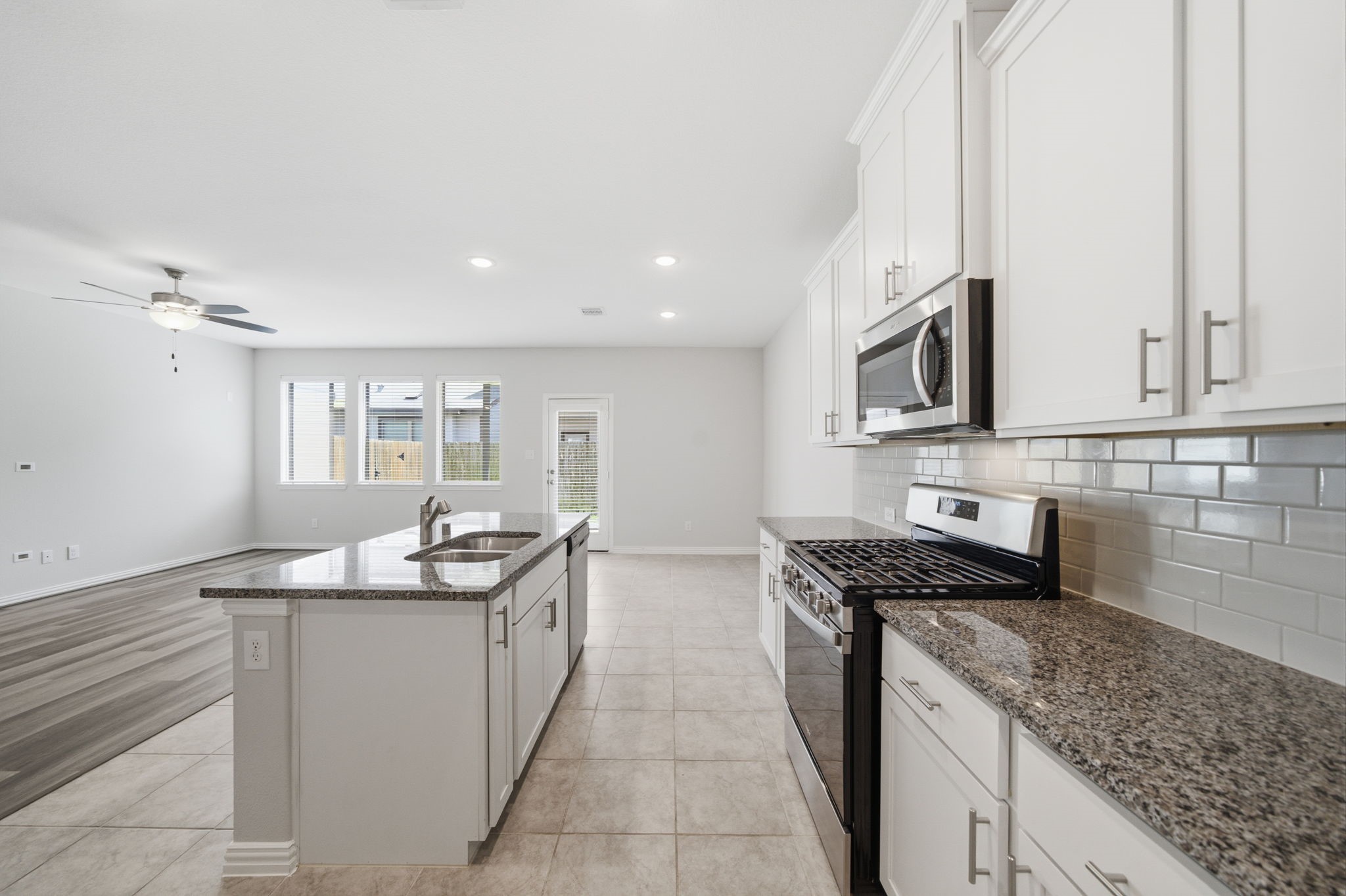 7116 Elgin Street, Pearland, TX 77584 7116 Elgin Street, Pearland, TX 77584
