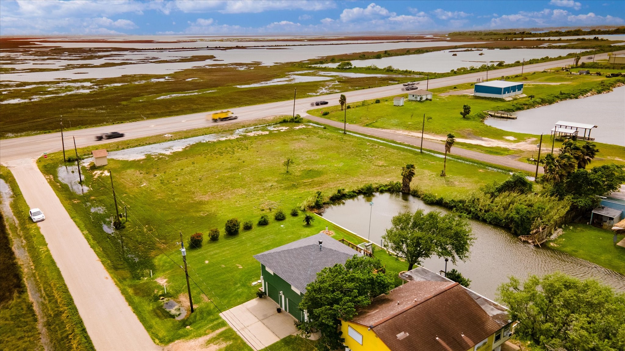 33&34 Beau Terre, Hitchcock, TX 77563